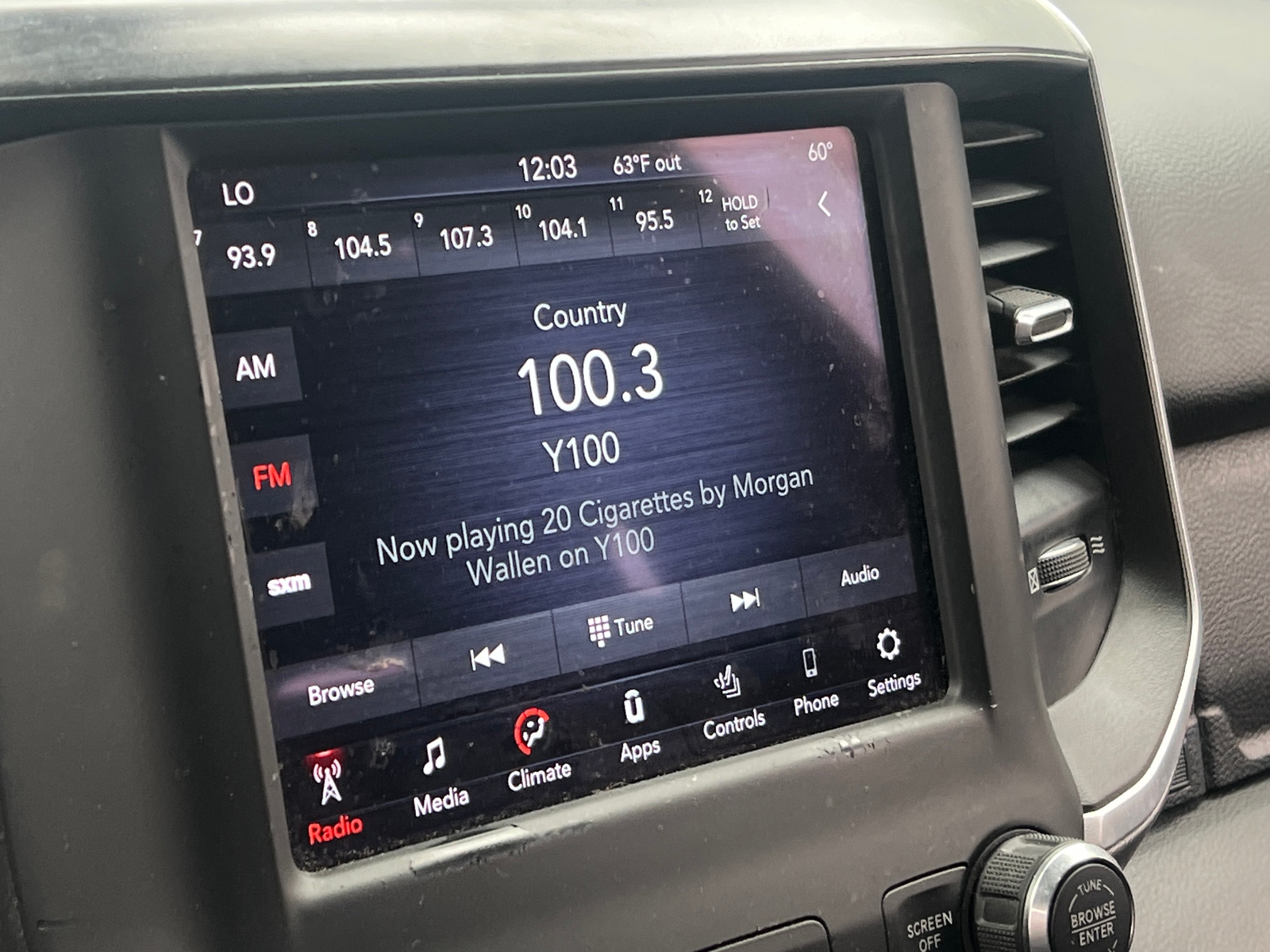 Thumbnail: 2020 RAM 1500 - 4