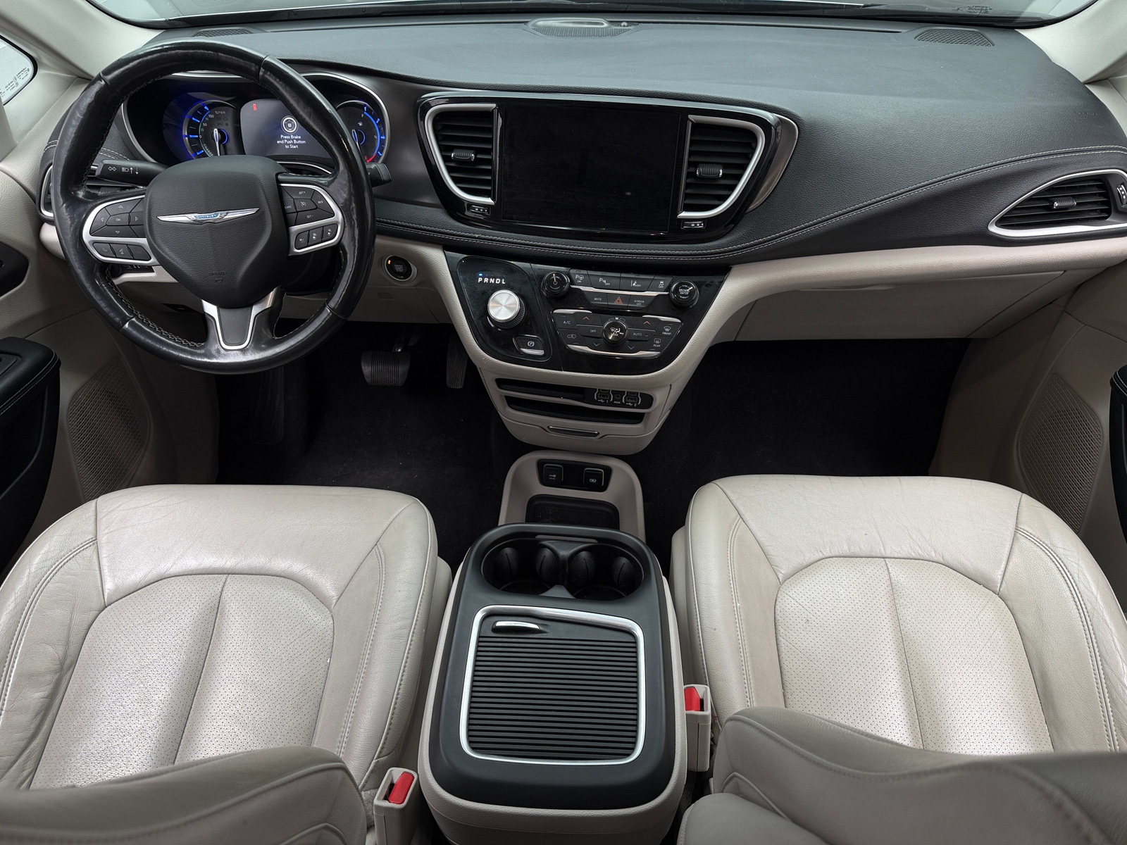 Thumbnail: 2021 Chrysler Pacifica - 2