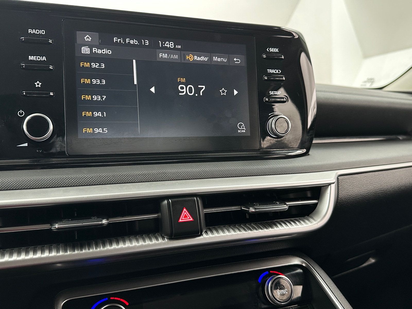 Thumbnail: 2022 Kia K5 - 4