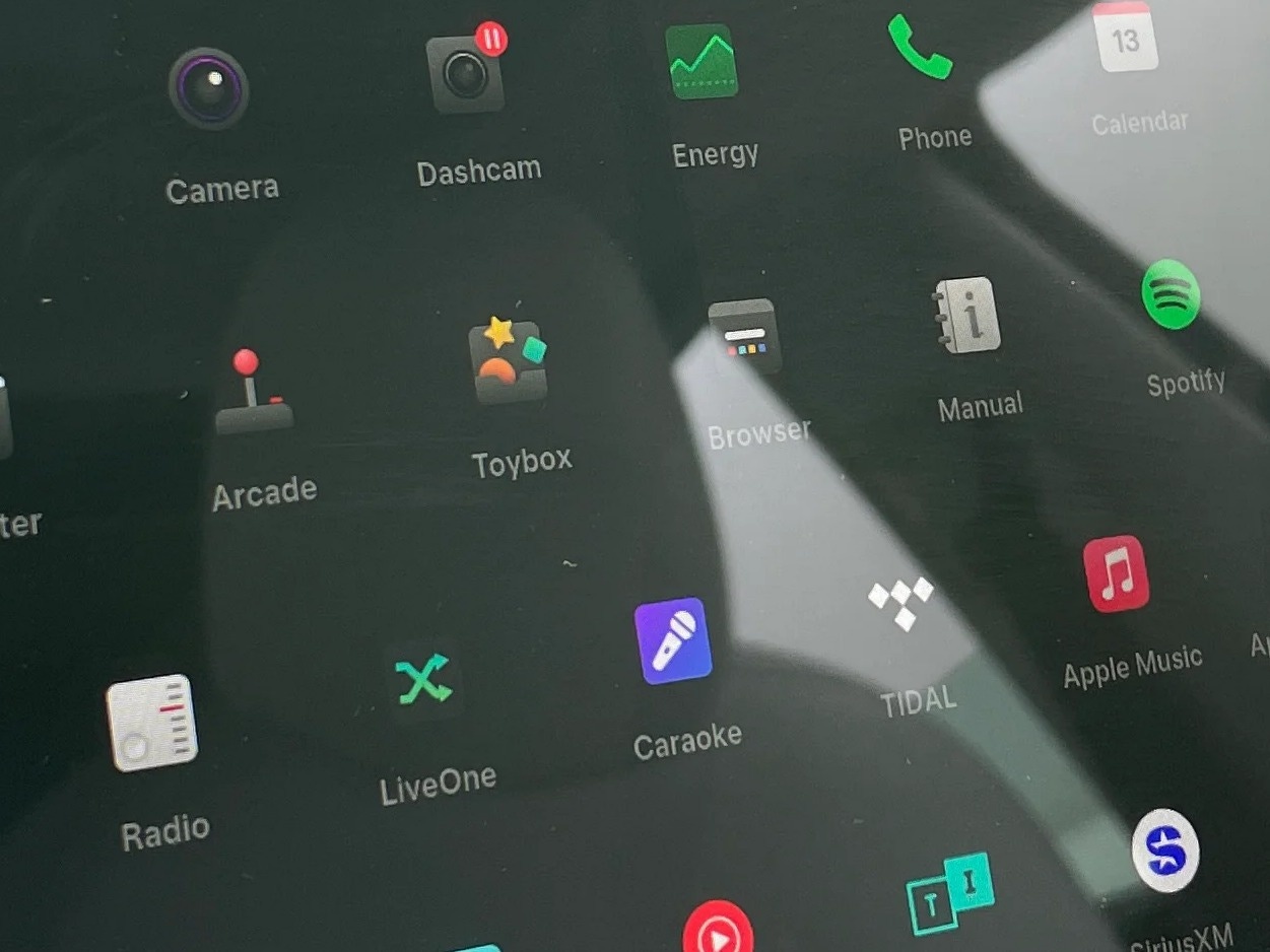 Thumbnail: 2021 Tesla Model 3 - 3