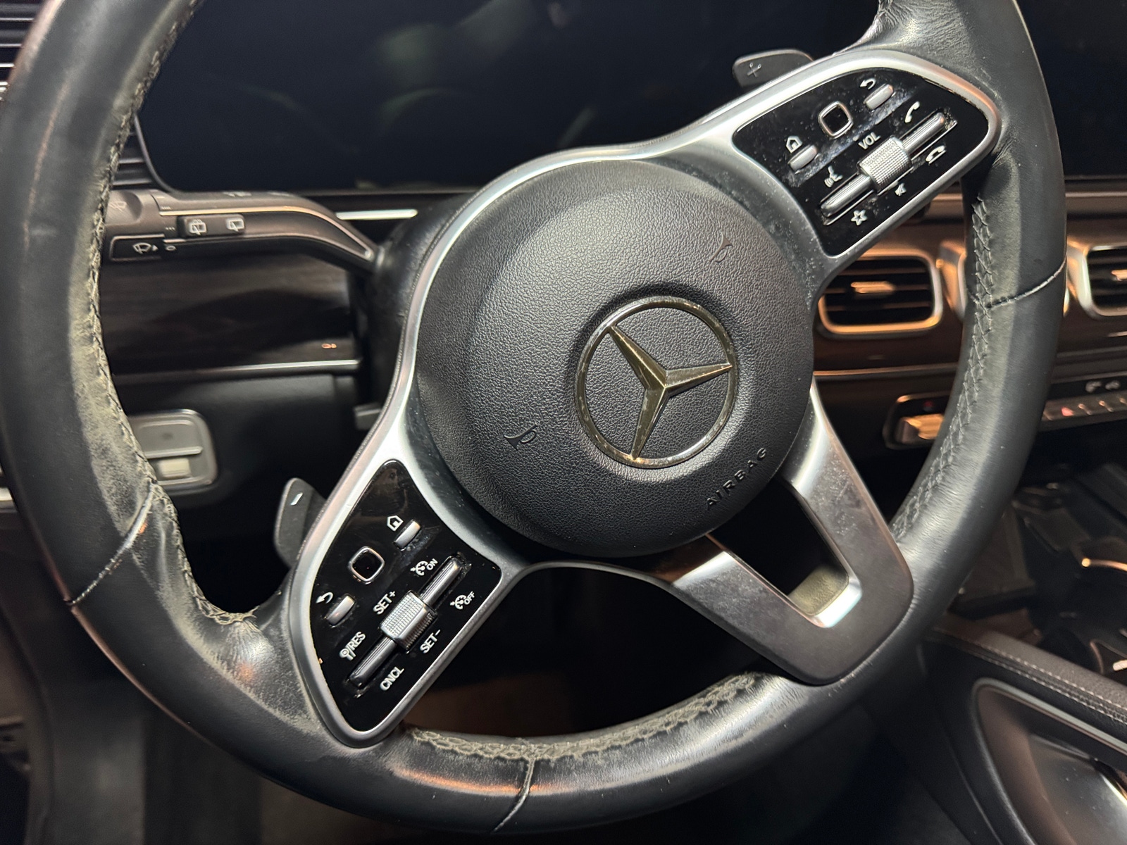 Thumbnail: 2021 Mercedes-Benz GLE - 4