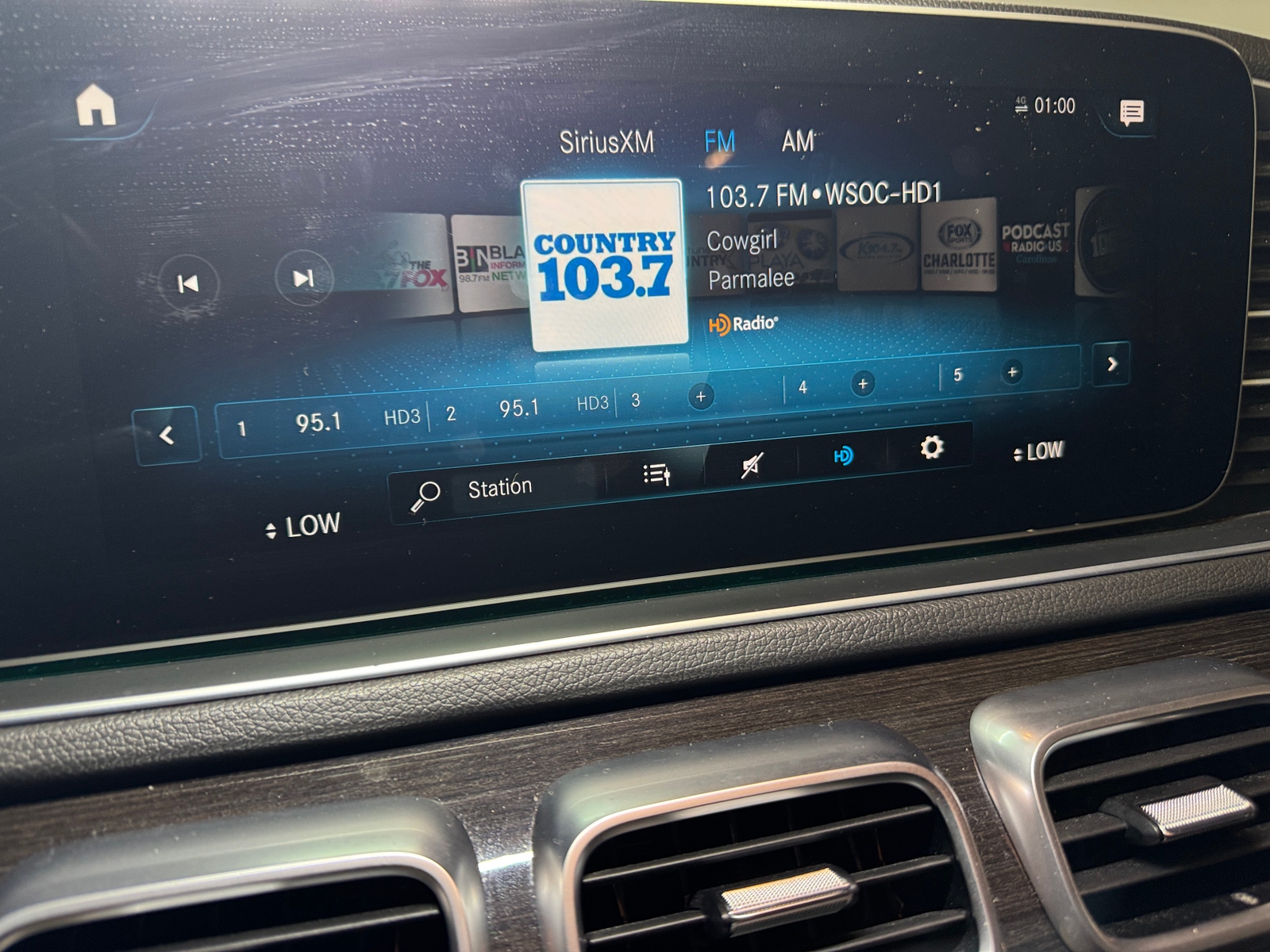 Thumbnail: 2021 Mercedes-Benz GLE - 3