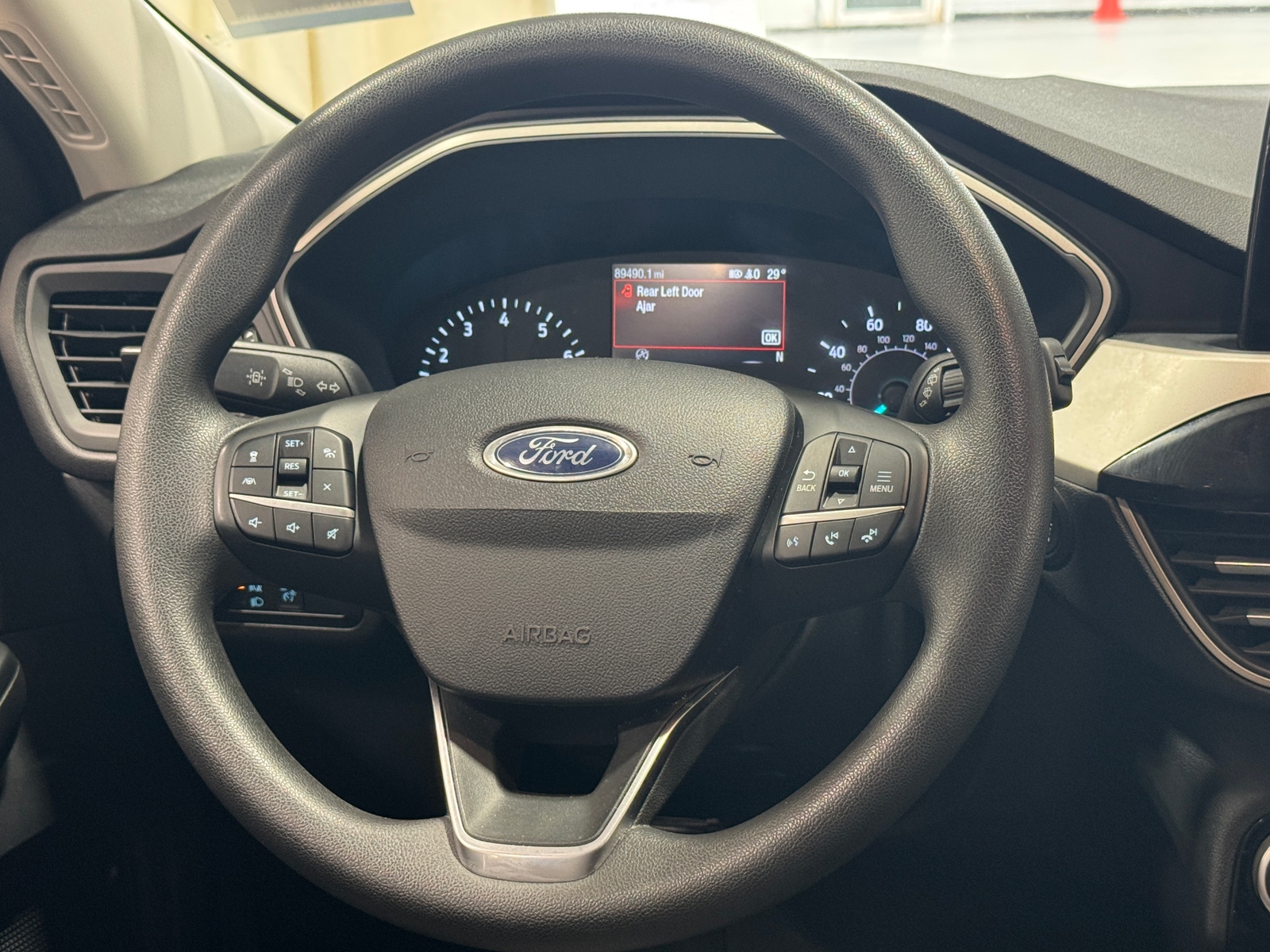 Thumbnail: 2022 Ford Escape - 5