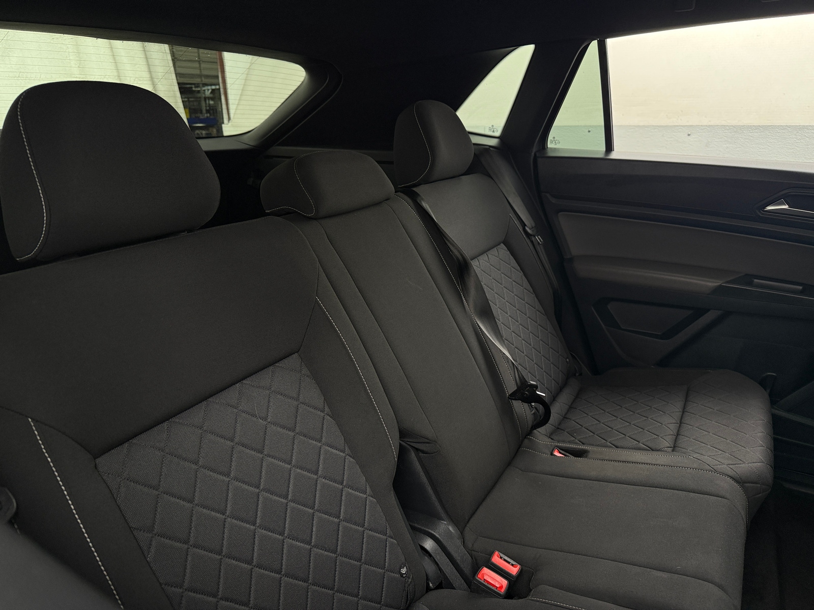 Thumbnail: 2021 Volkswagen Atlas - 6