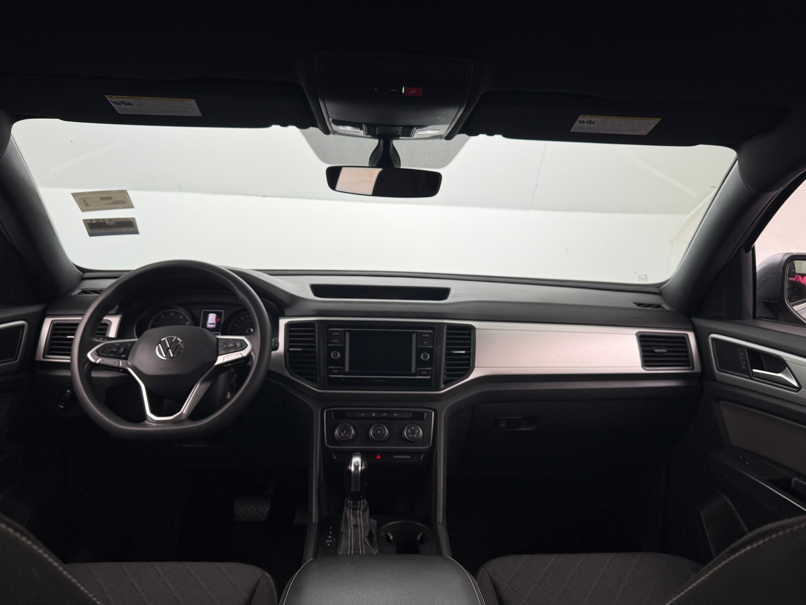 Thumbnail: 2021 Volkswagen Atlas - 3