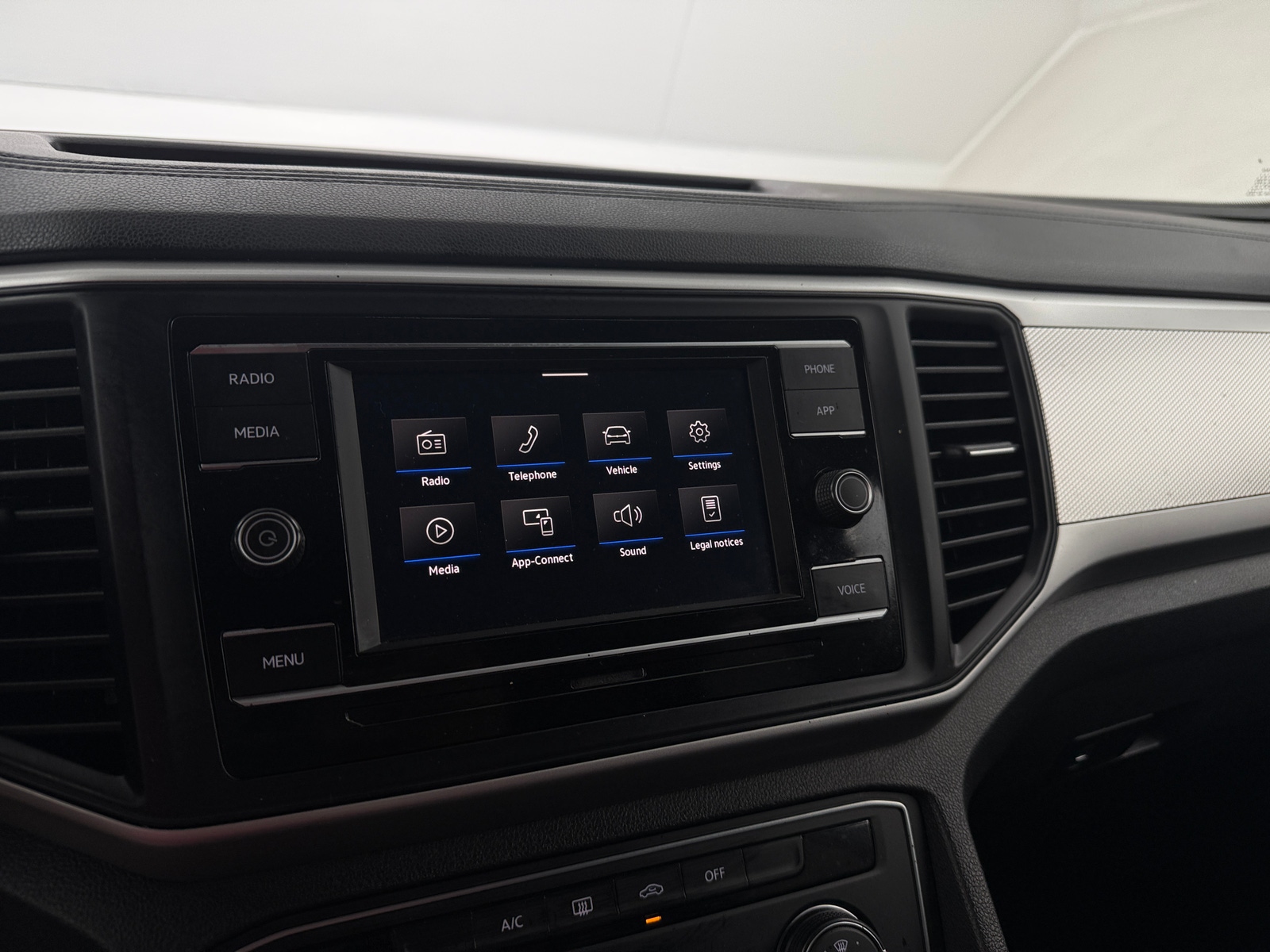 Thumbnail: 2021 Volkswagen Atlas - 4