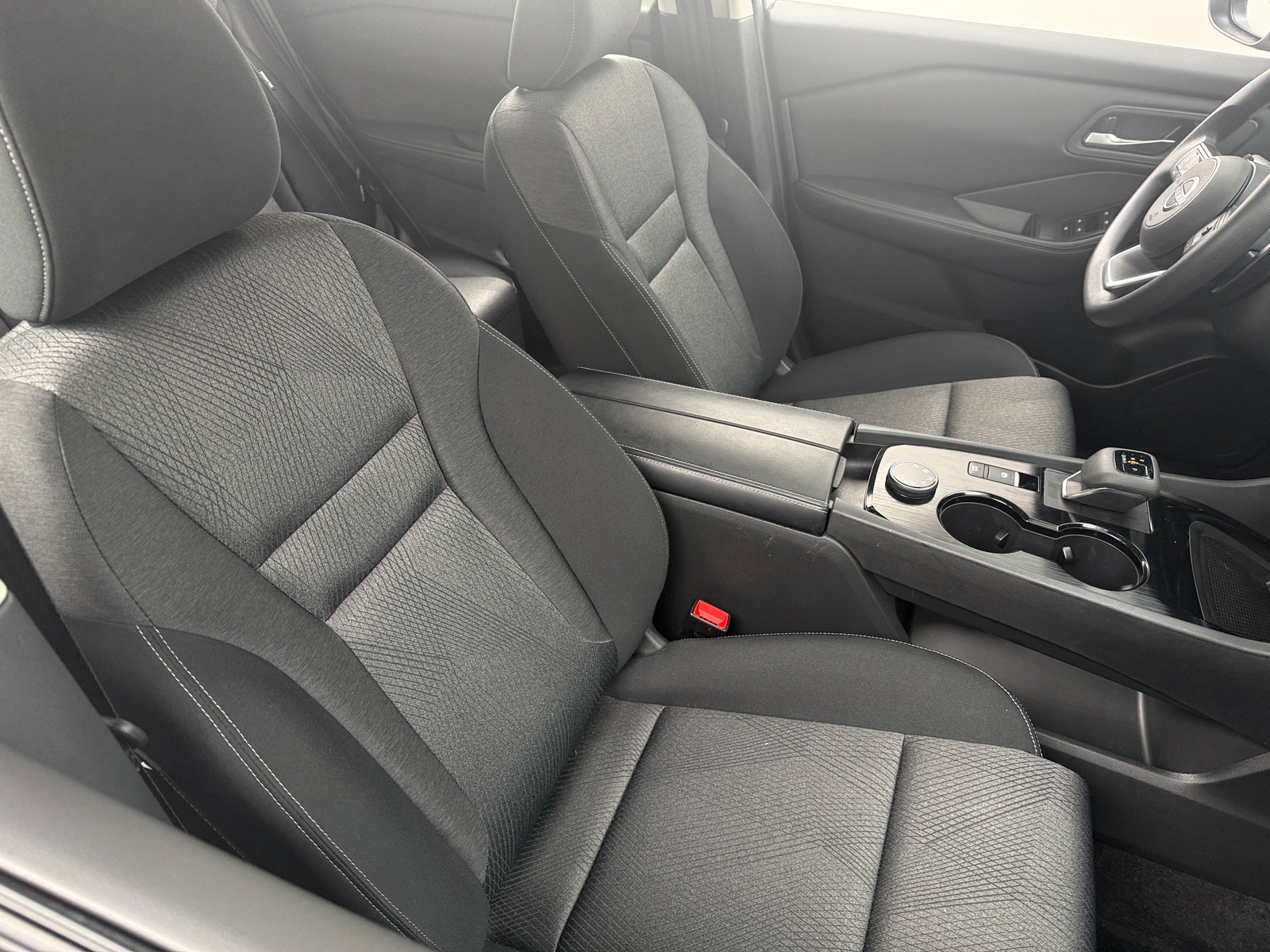 Thumbnail: 2024 Nissan Rogue - 2