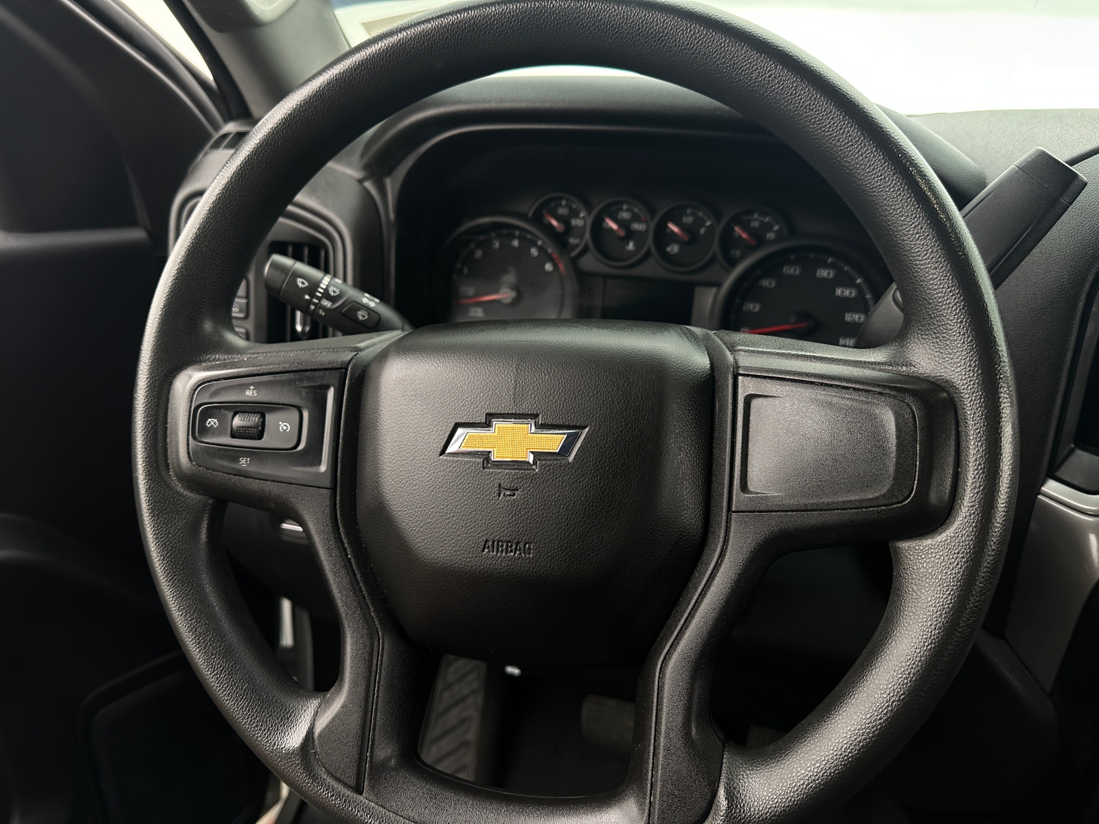 Thumbnail: 2021 Chevrolet Silverado 1500 - 5