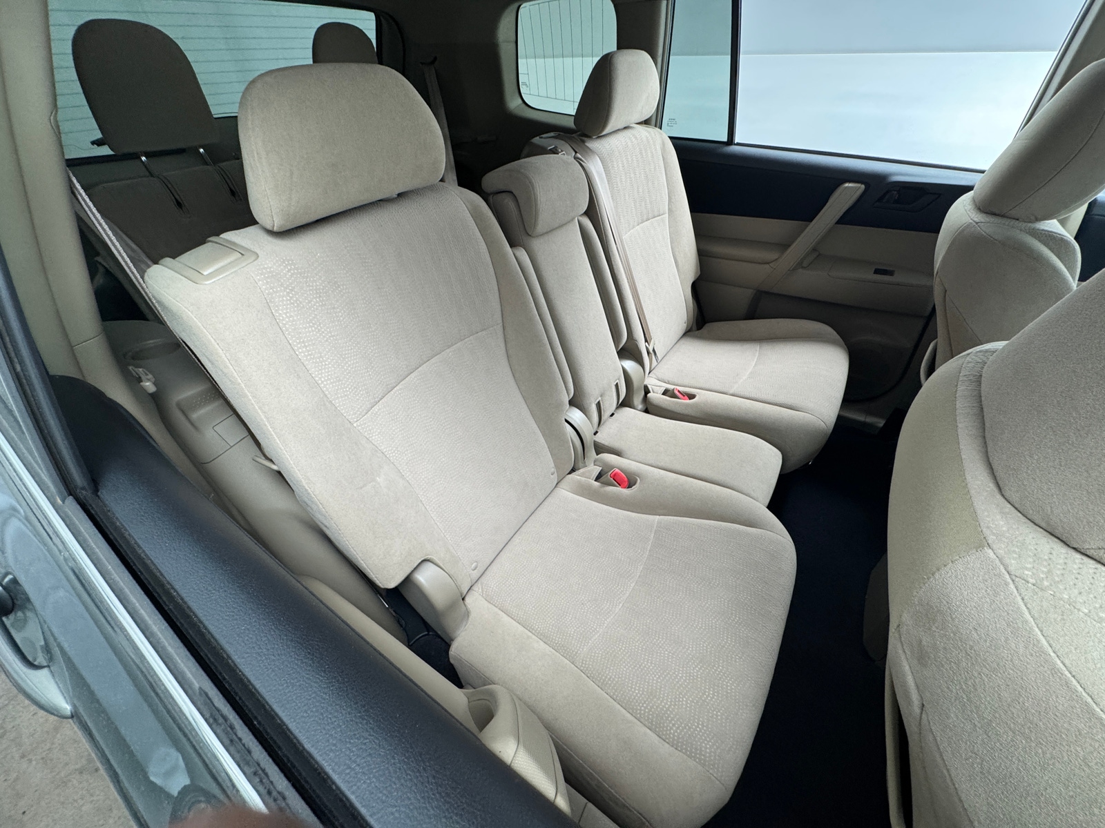 Thumbnail: 2013 Toyota Highlander - 6