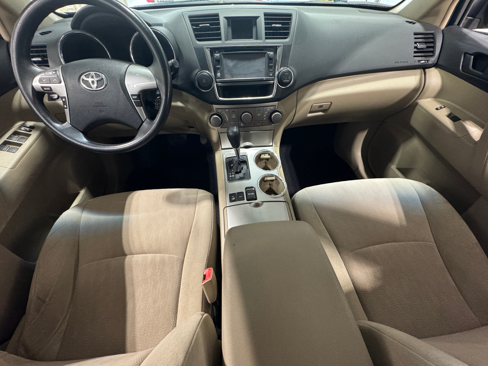 Thumbnail: 2013 Toyota Highlander - 3