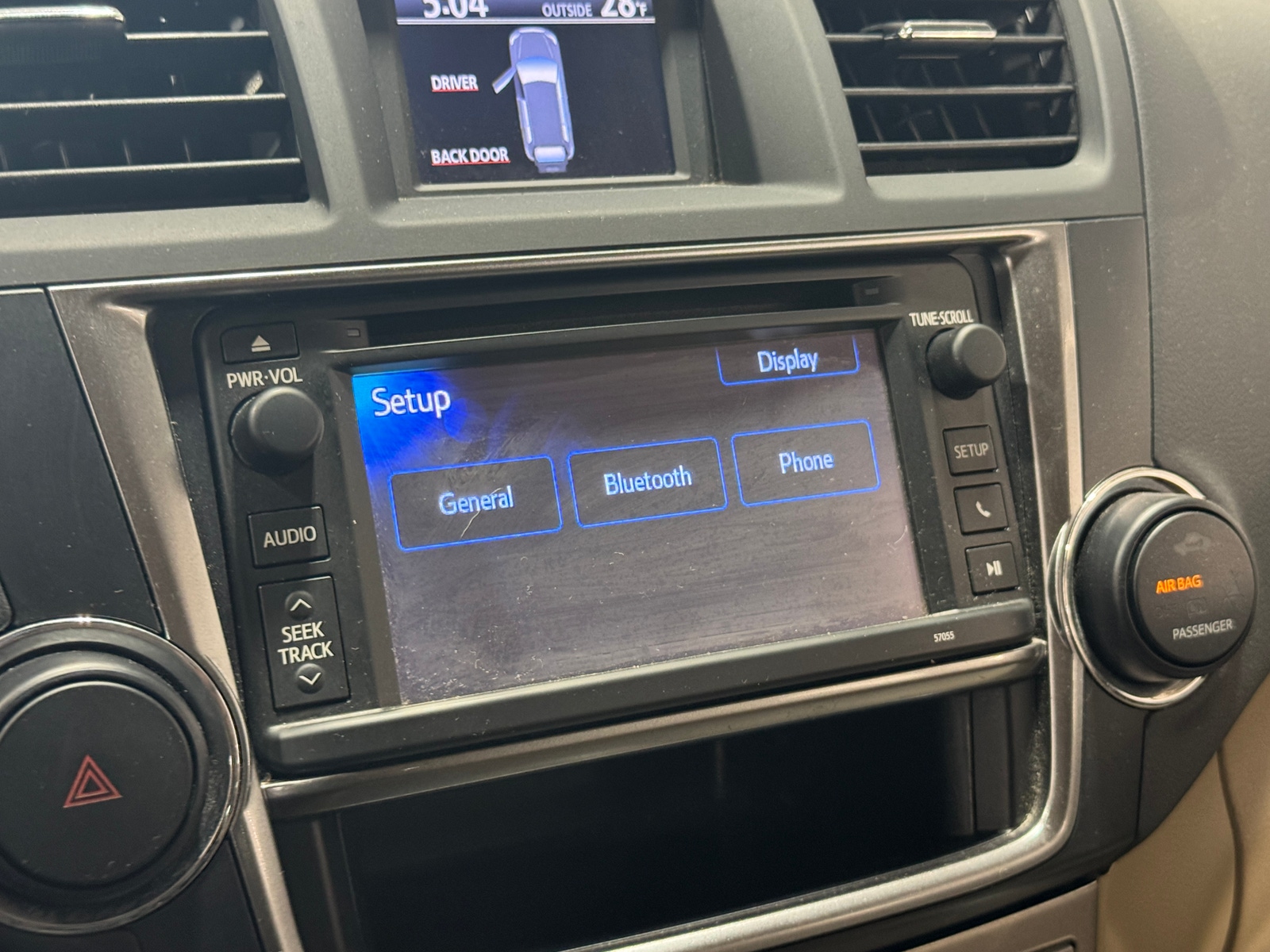 Thumbnail: 2013 Toyota Highlander - 4