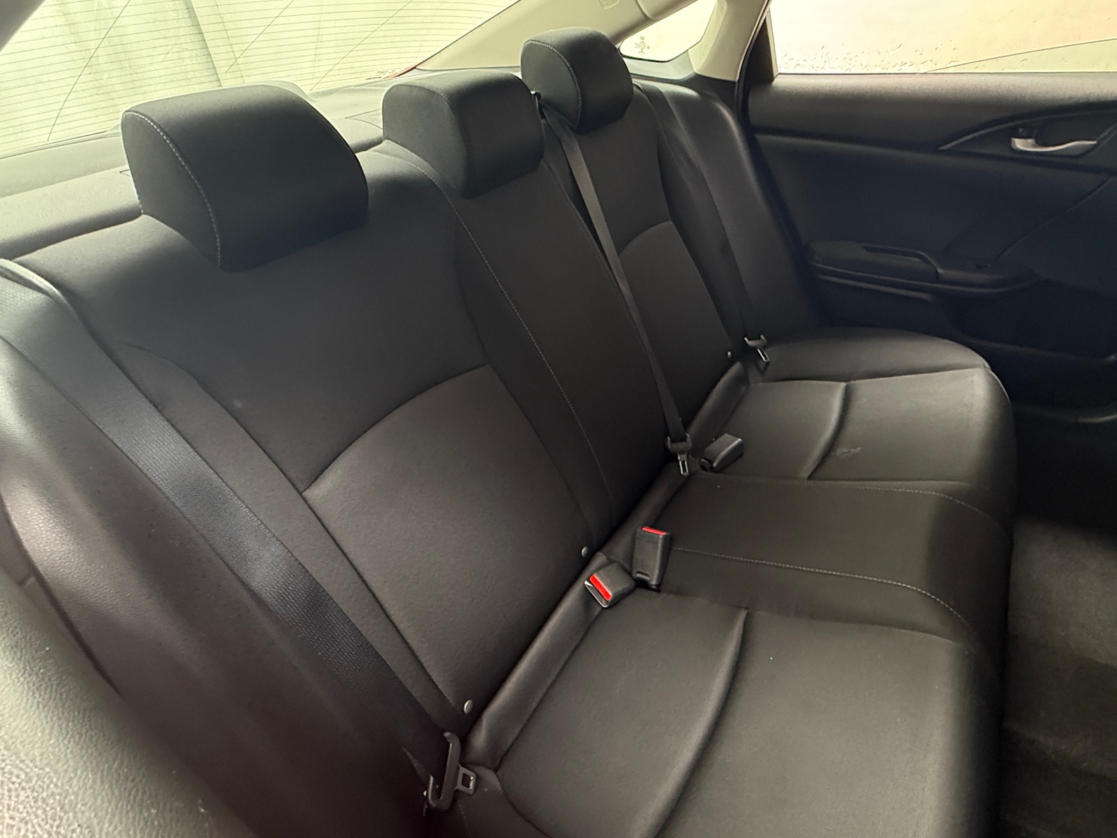 Thumbnail: 2016 Honda Civic - 6