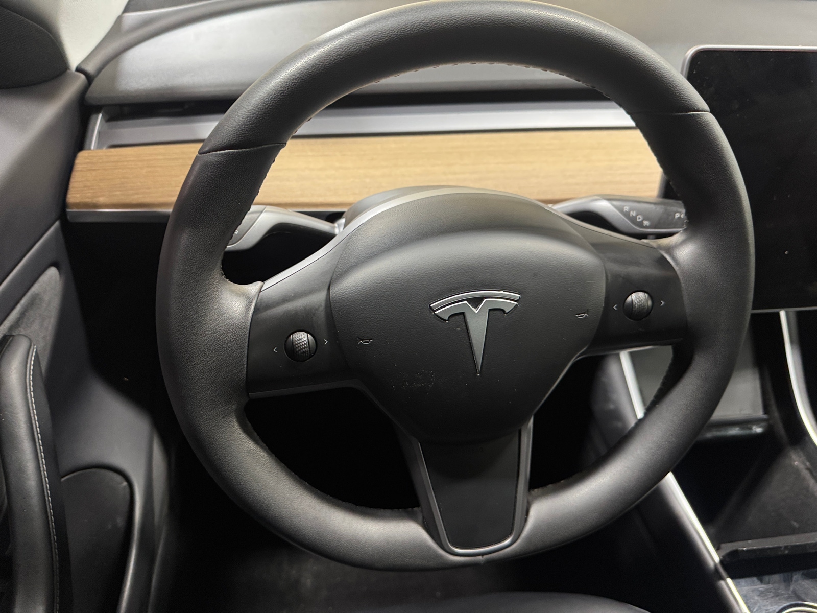 Thumbnail: 2020 Tesla Model 3 - 4