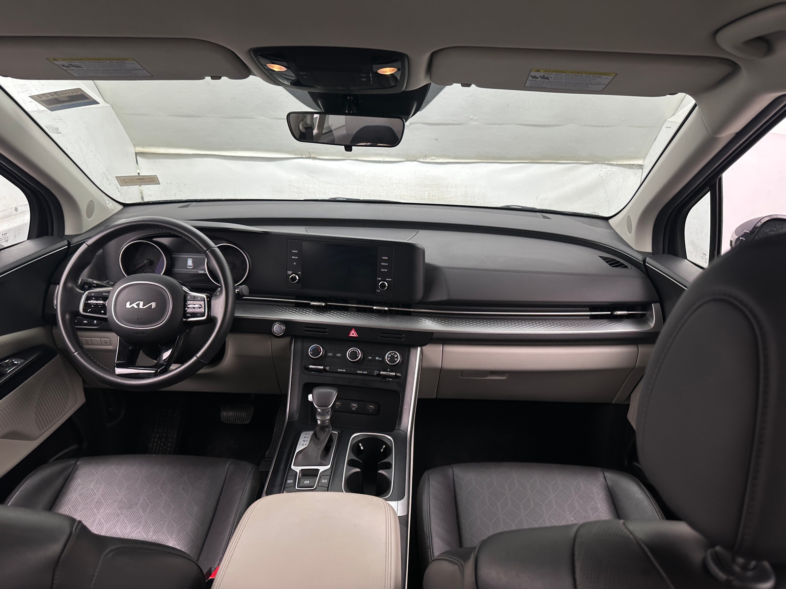 Thumbnail: 2024 Kia Carnival - 2