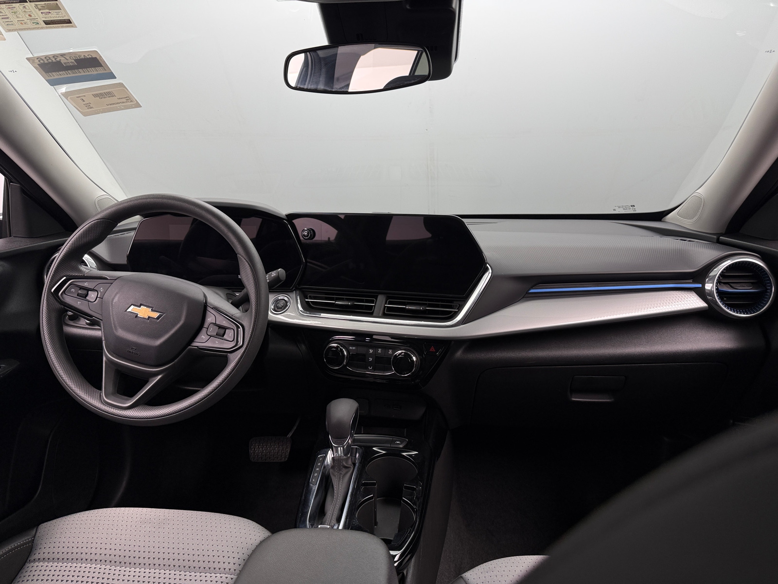 Thumbnail: 2025 Chevrolet Trax - 3