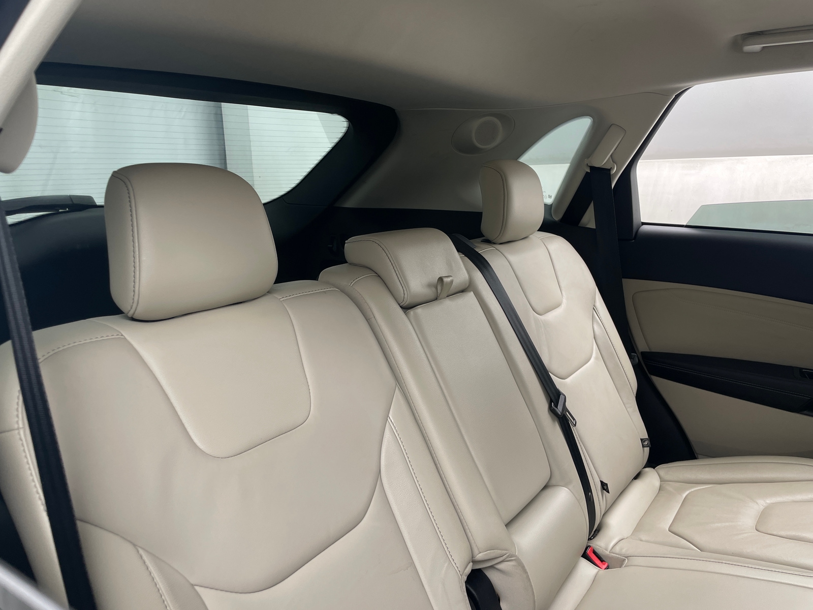 Thumbnail: 2016 Ford Edge - 5