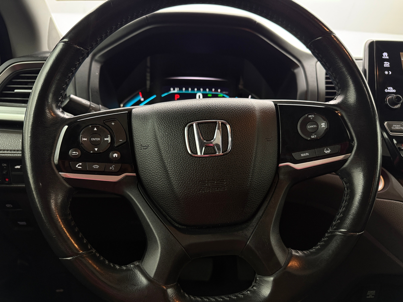 Thumbnail: 2018 Honda Odyssey - 4