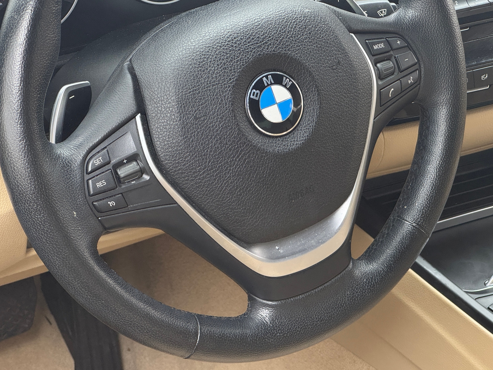 Thumbnail: 2016 BMW 3 Series - 4