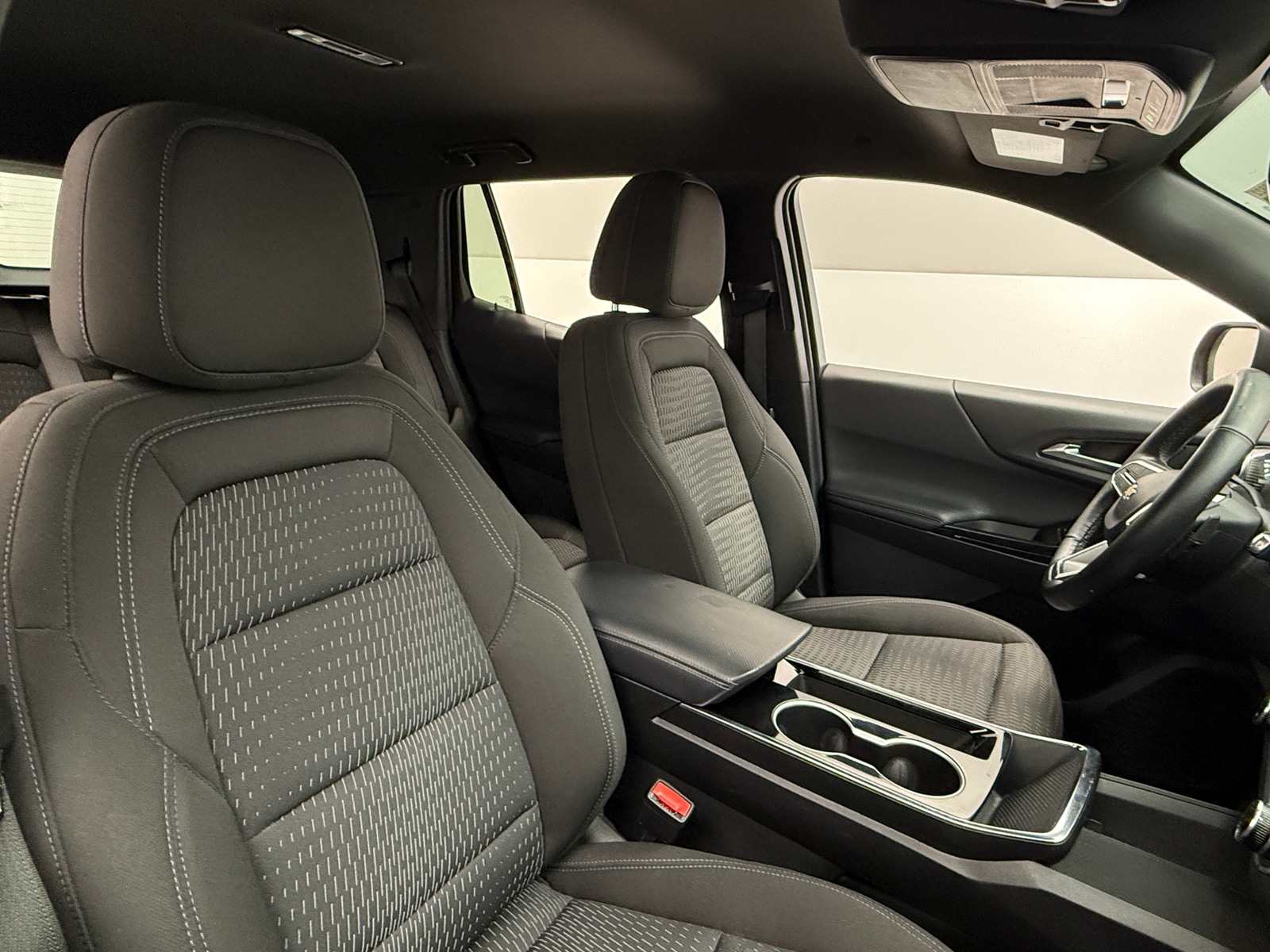 Thumbnail: 2025 Chevrolet Equinox - 2