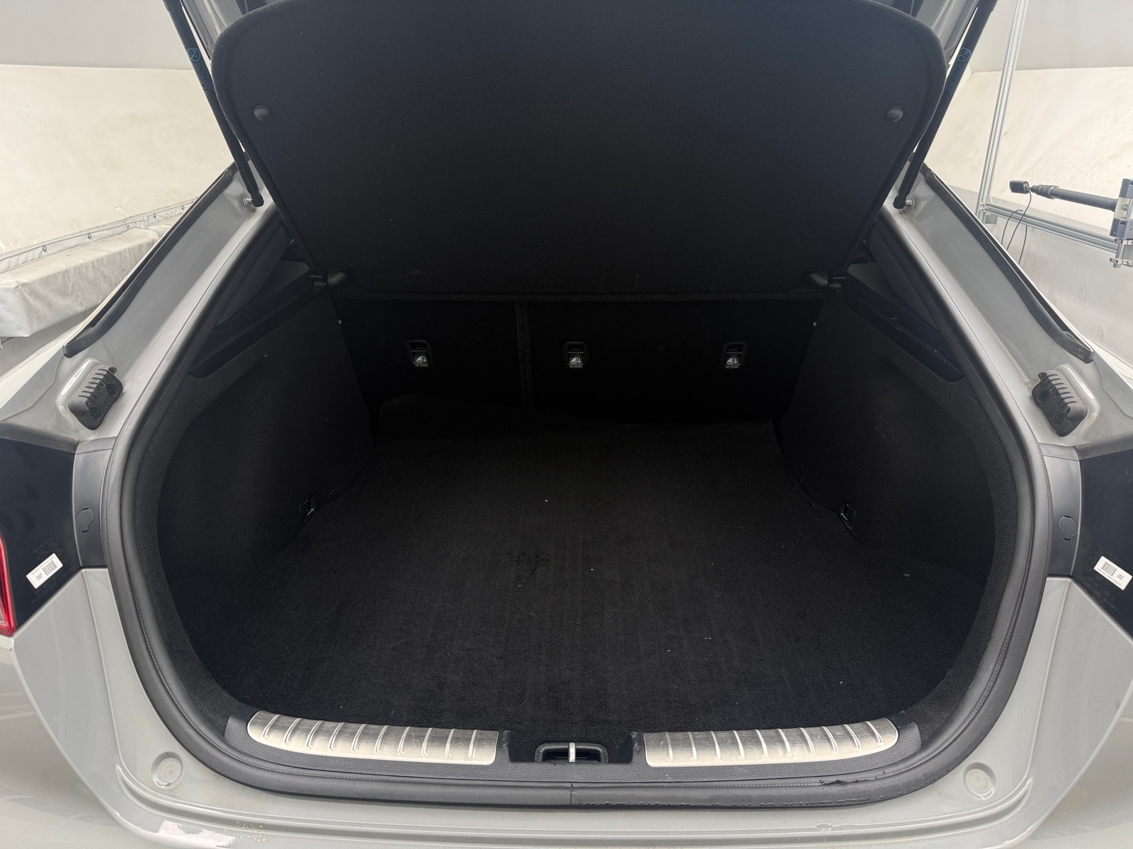 Thumbnail: 2022 Kia Stinger - 6