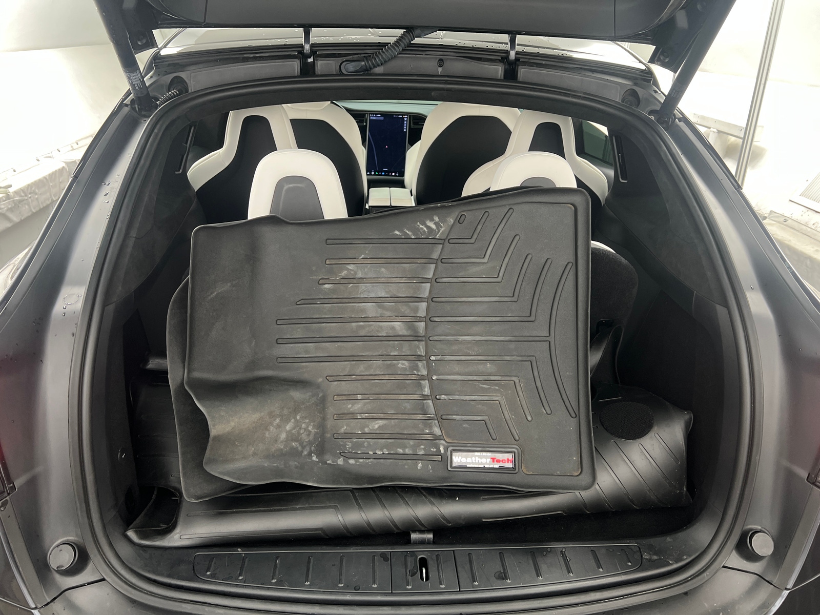 Thumbnail: 2020 Tesla Model X - 6