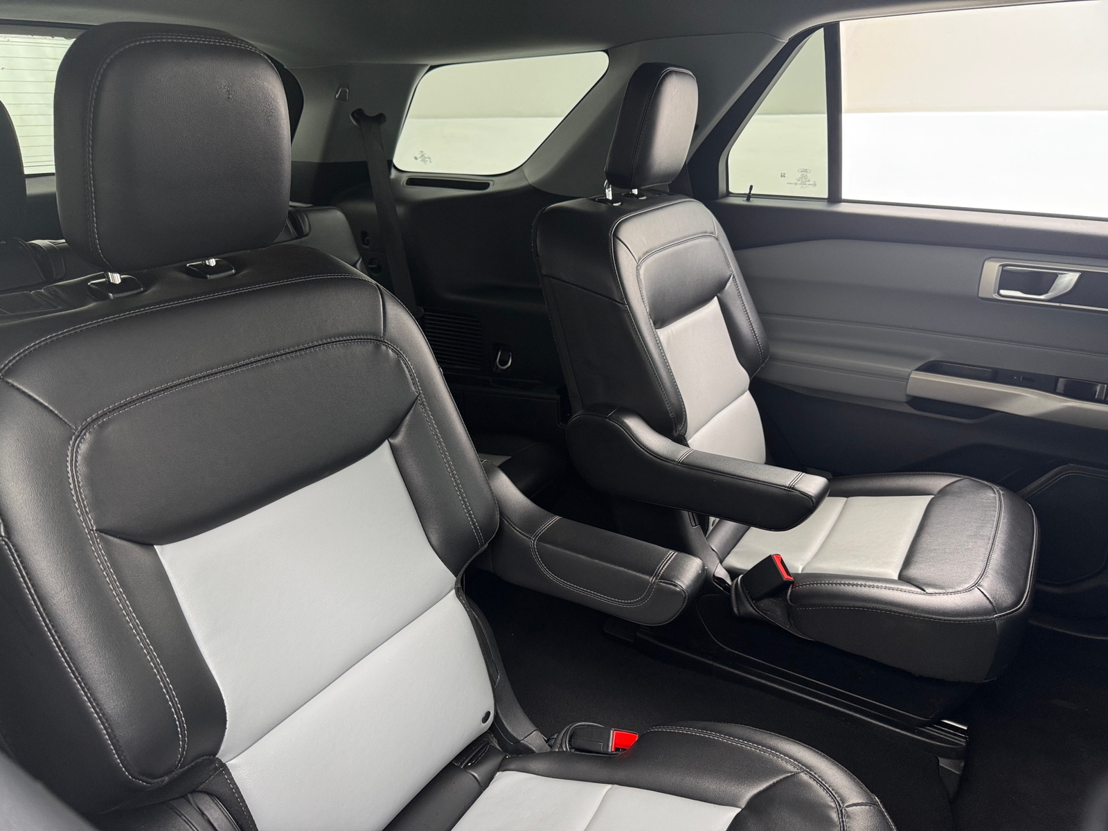 Thumbnail: 2024 Ford Explorer - 6