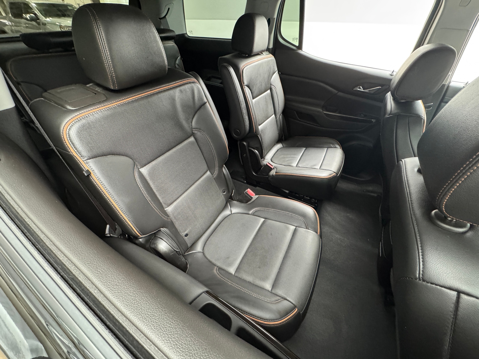 Thumbnail: 2023 GMC Acadia - 5