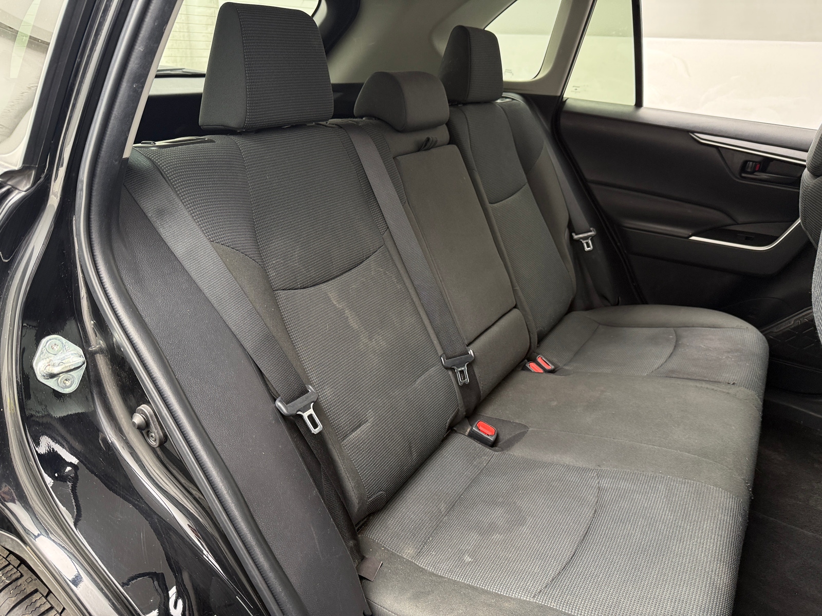 Thumbnail: 2021 Toyota RAV4 - 6