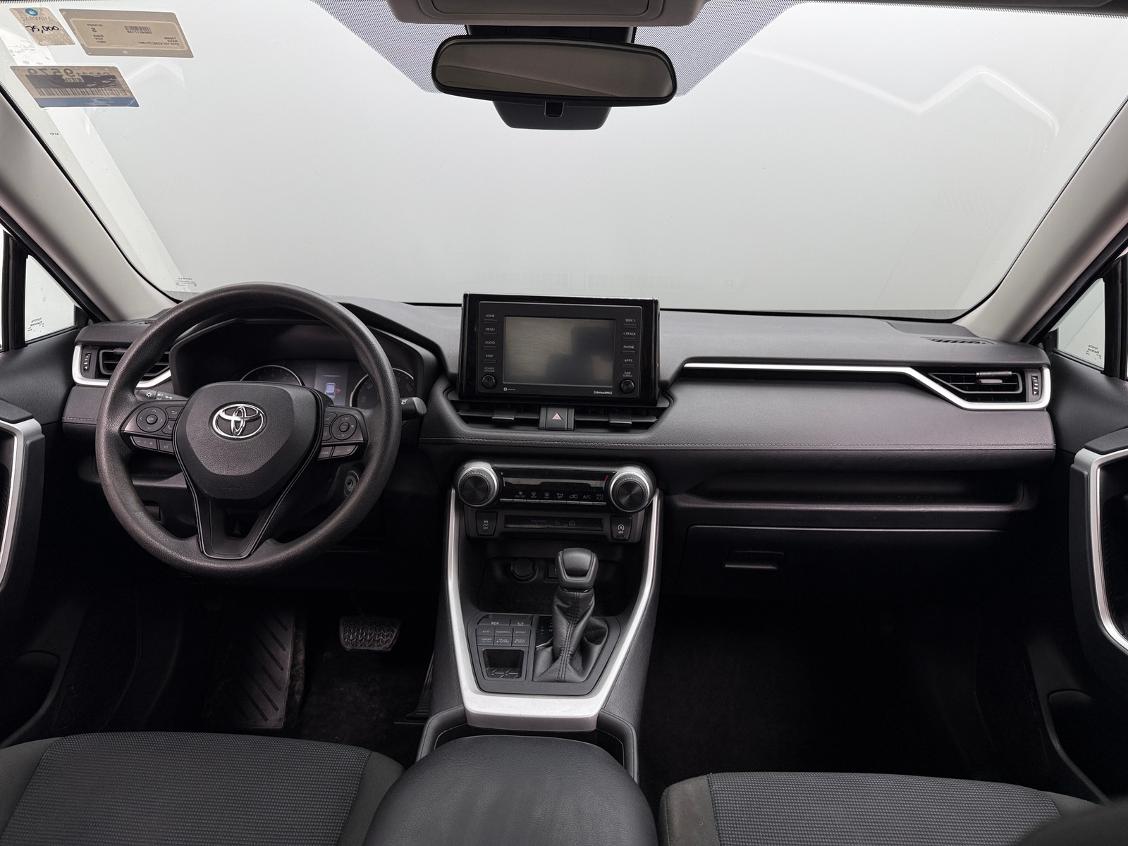 Thumbnail: 2021 Toyota RAV4 - 3