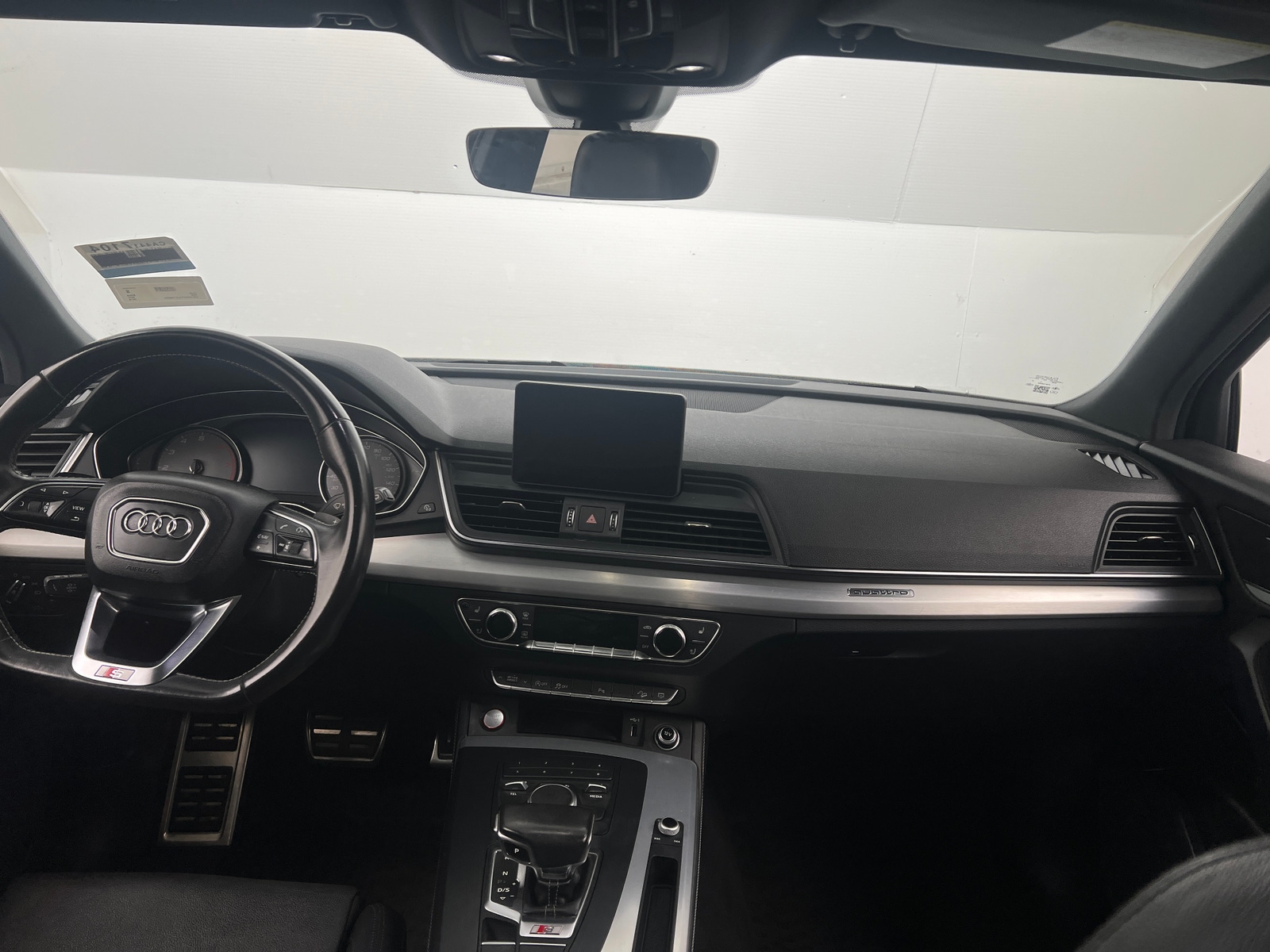 Thumbnail: 2018 Audi SQ5 - 2