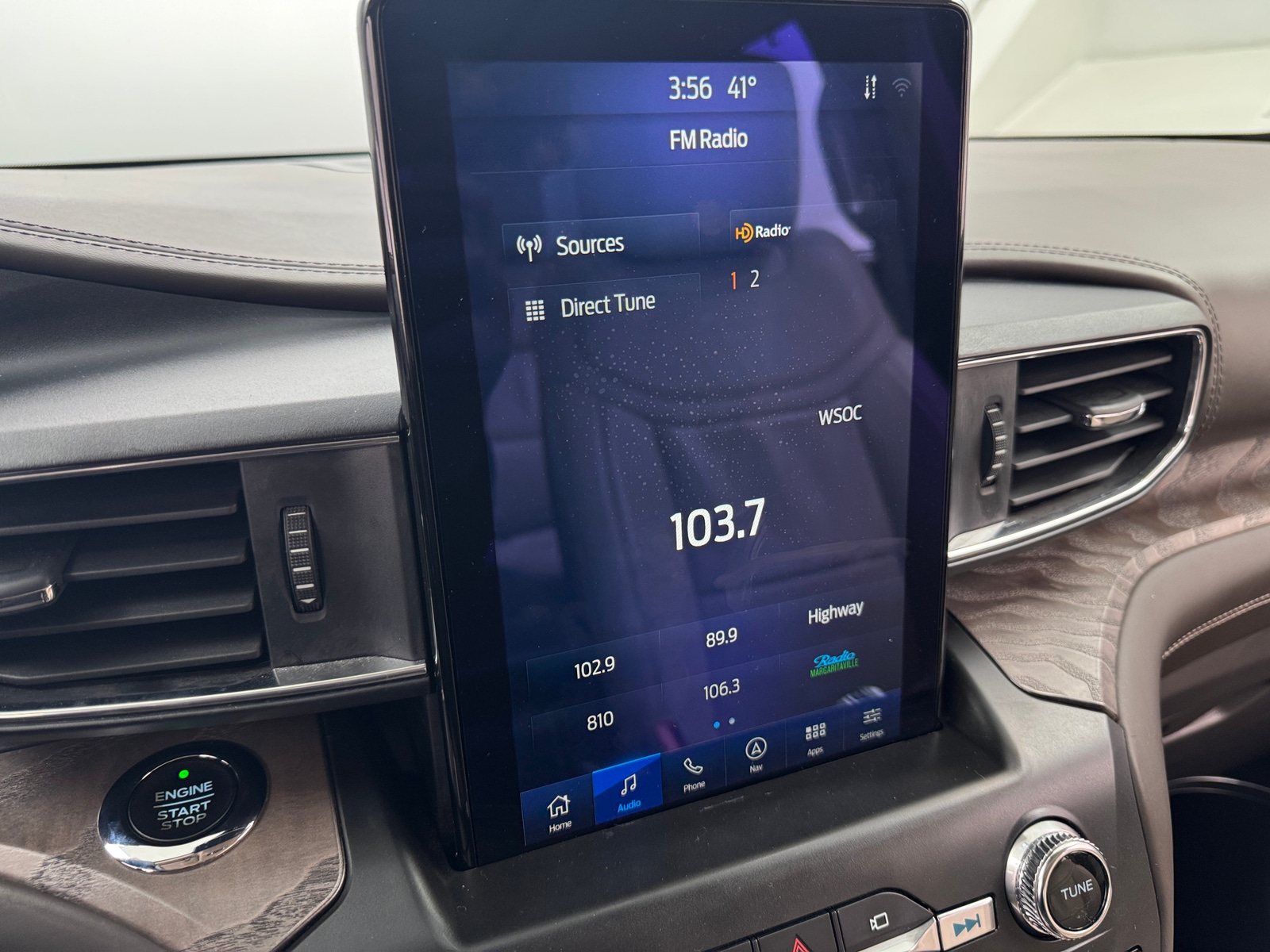 Thumbnail: 2020 Ford Explorer - 3