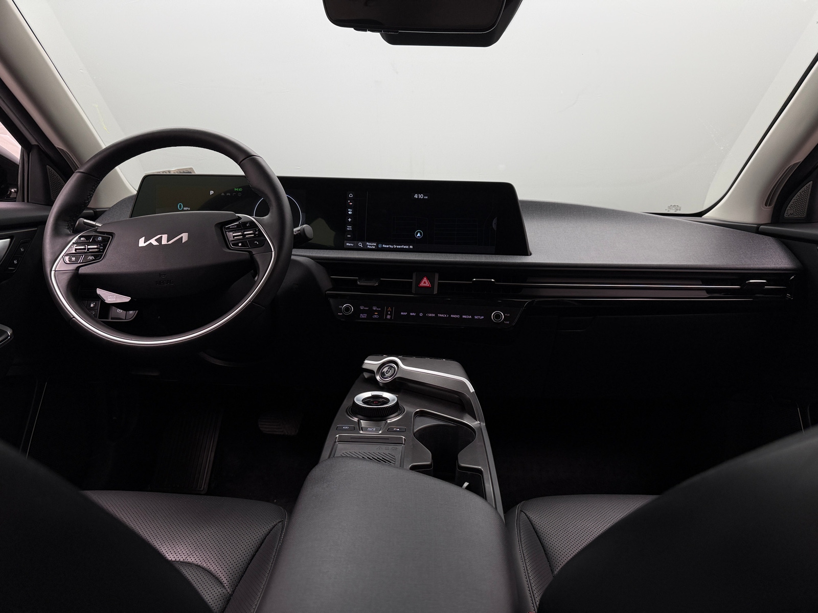 Thumbnail: 2022 Kia EV6 - 2