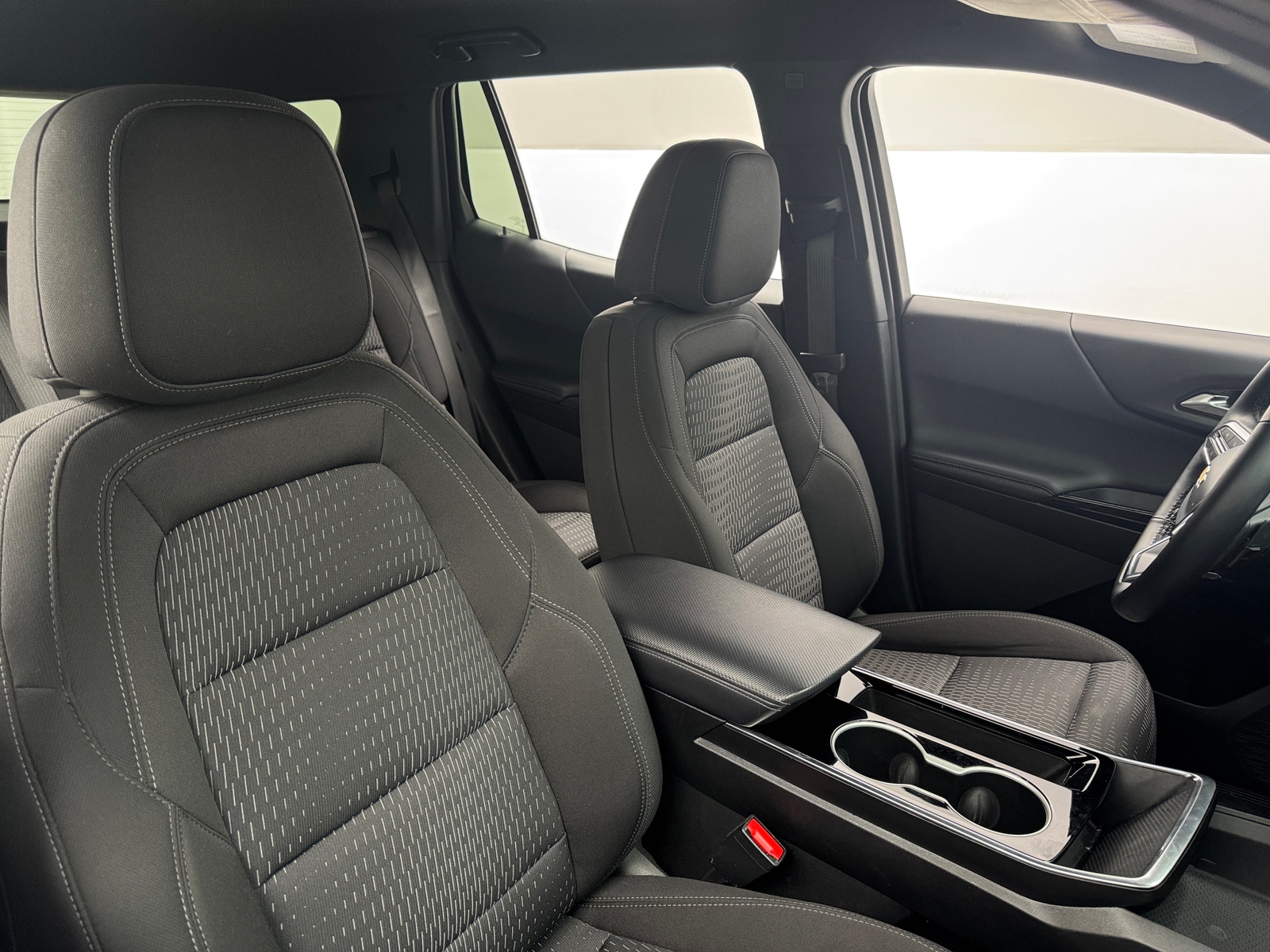 Thumbnail: 2025 Chevrolet Equinox - 2