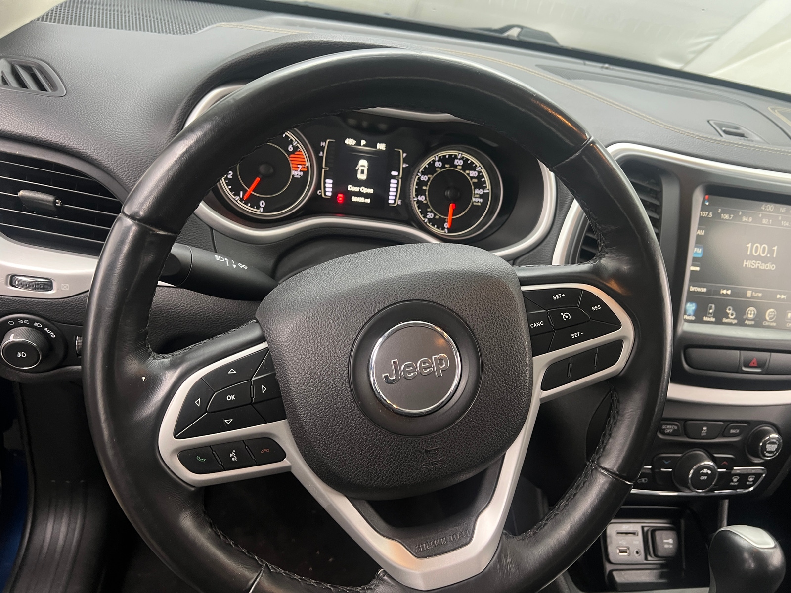 Thumbnail: 2018 Jeep Cherokee - 5