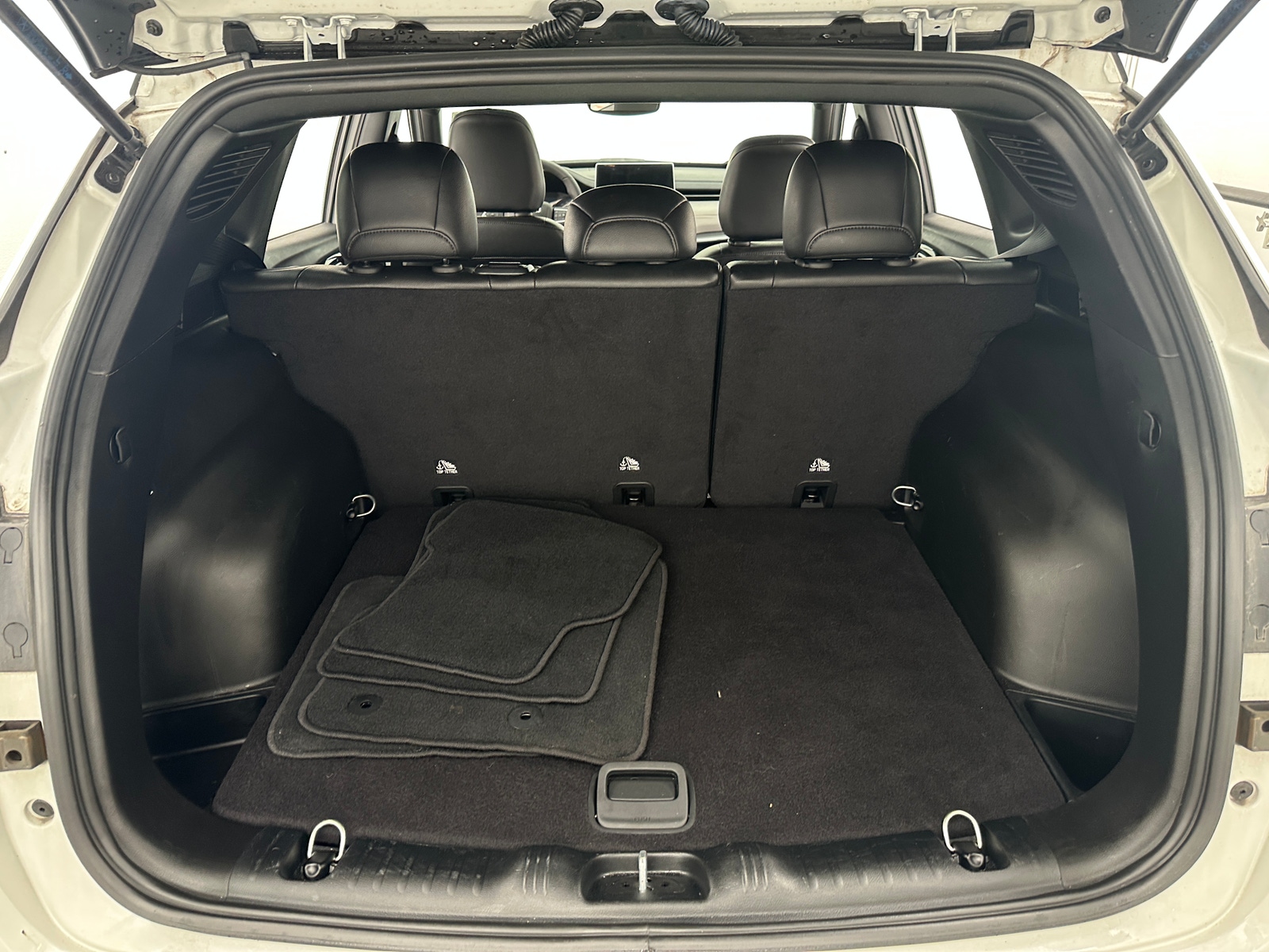 Thumbnail: 2024 Jeep Compass - 6