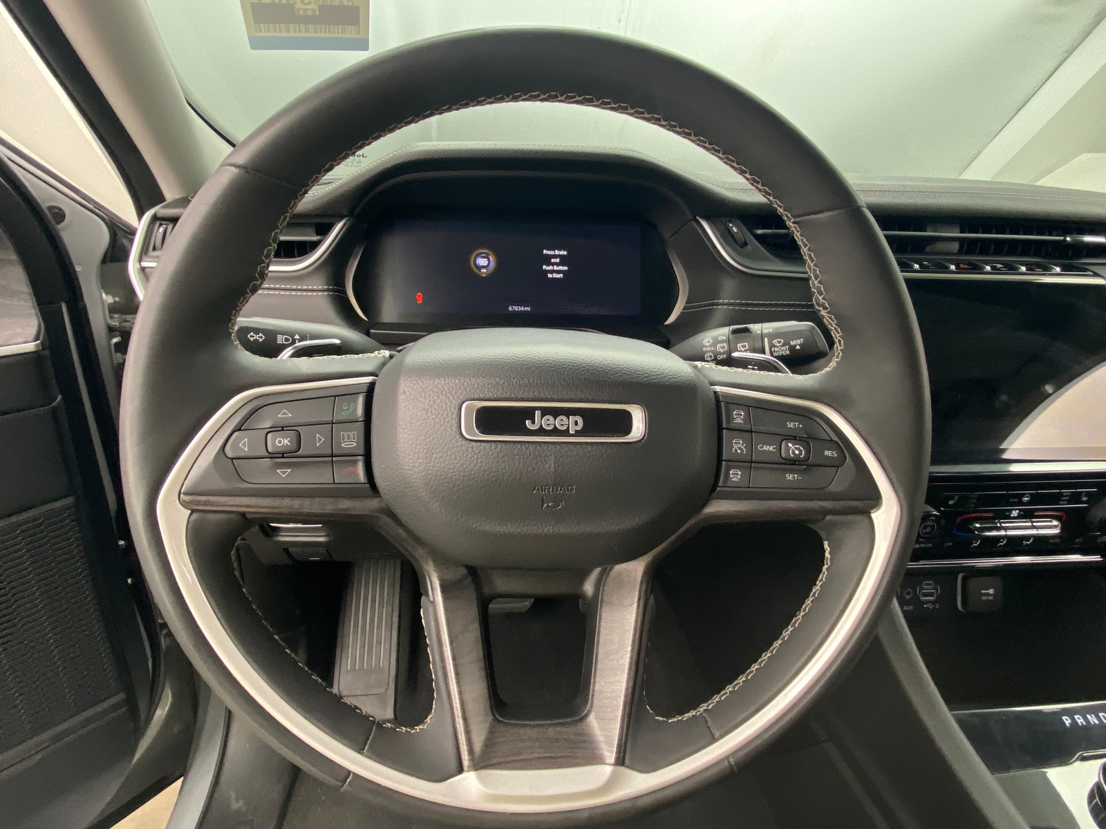 Thumbnail: 2023 Jeep Grand Cherokee - 4