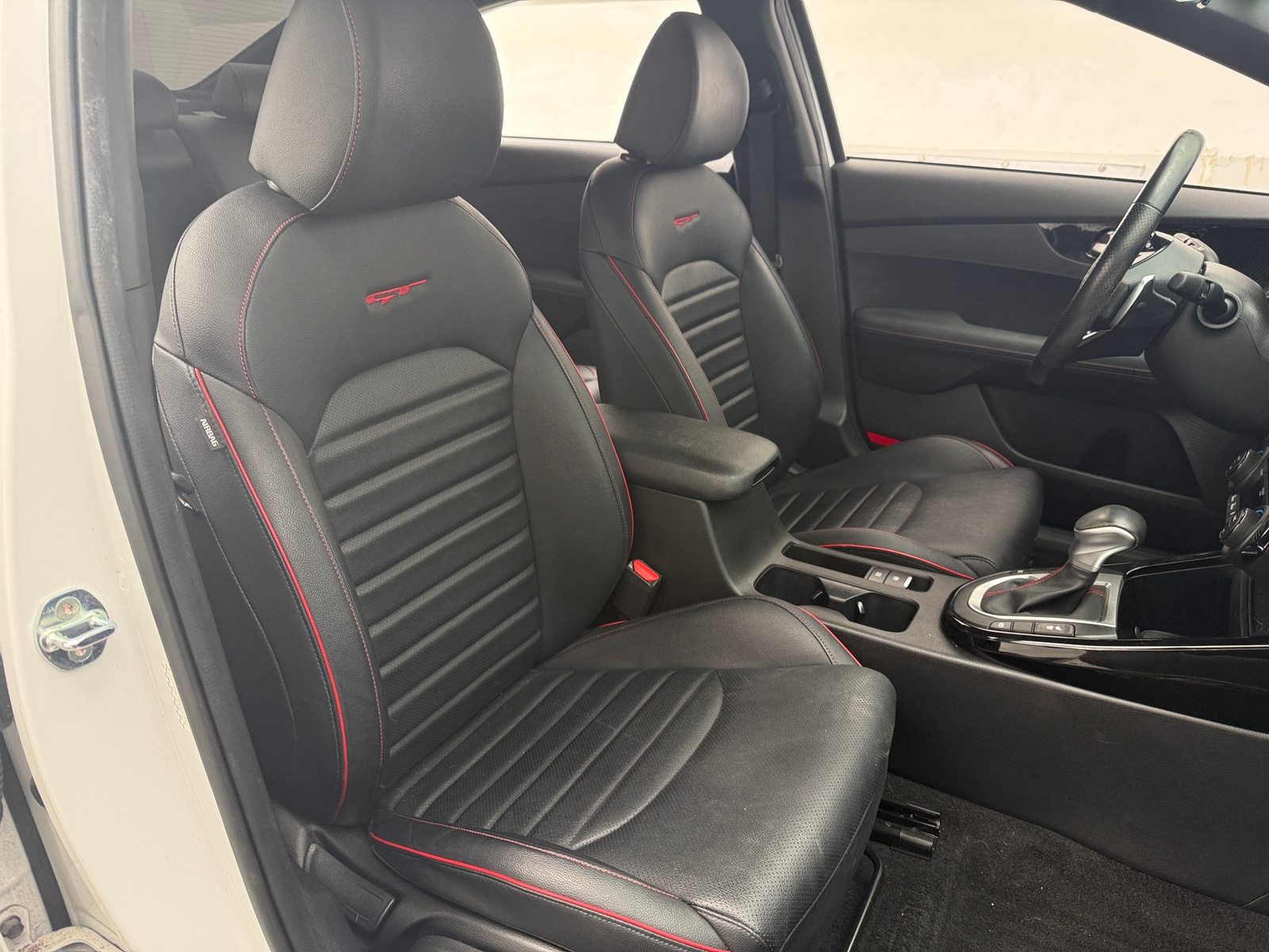 Thumbnail: 2023 Kia Forte - 2