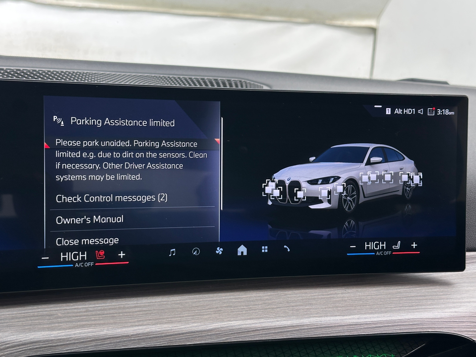 Thumbnail: 2025 BMW i4 - 3