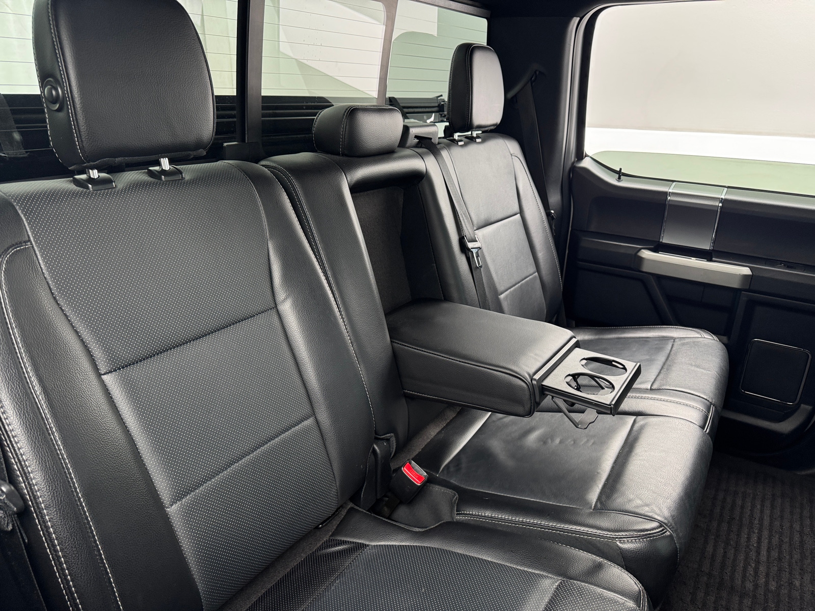 Thumbnail: 2016 Ford Econoline - 5