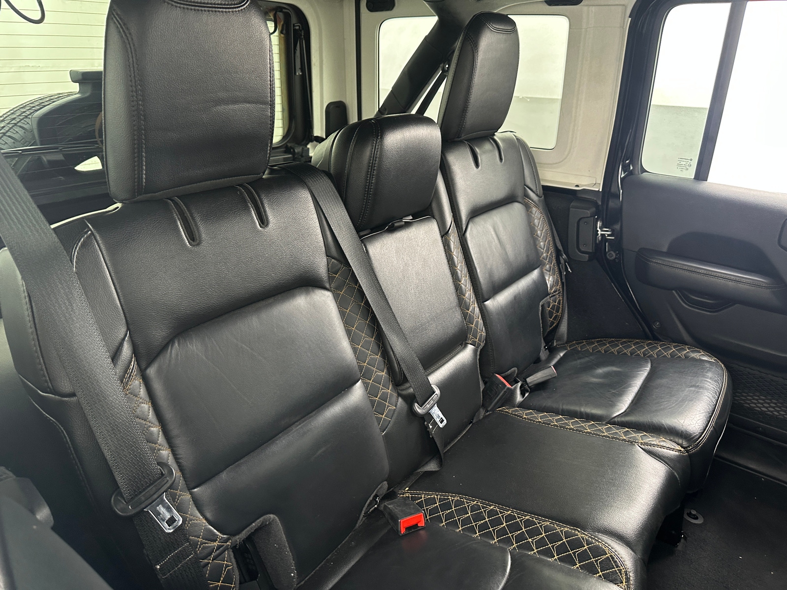 Thumbnail: 2020 Jeep Wrangler - 5