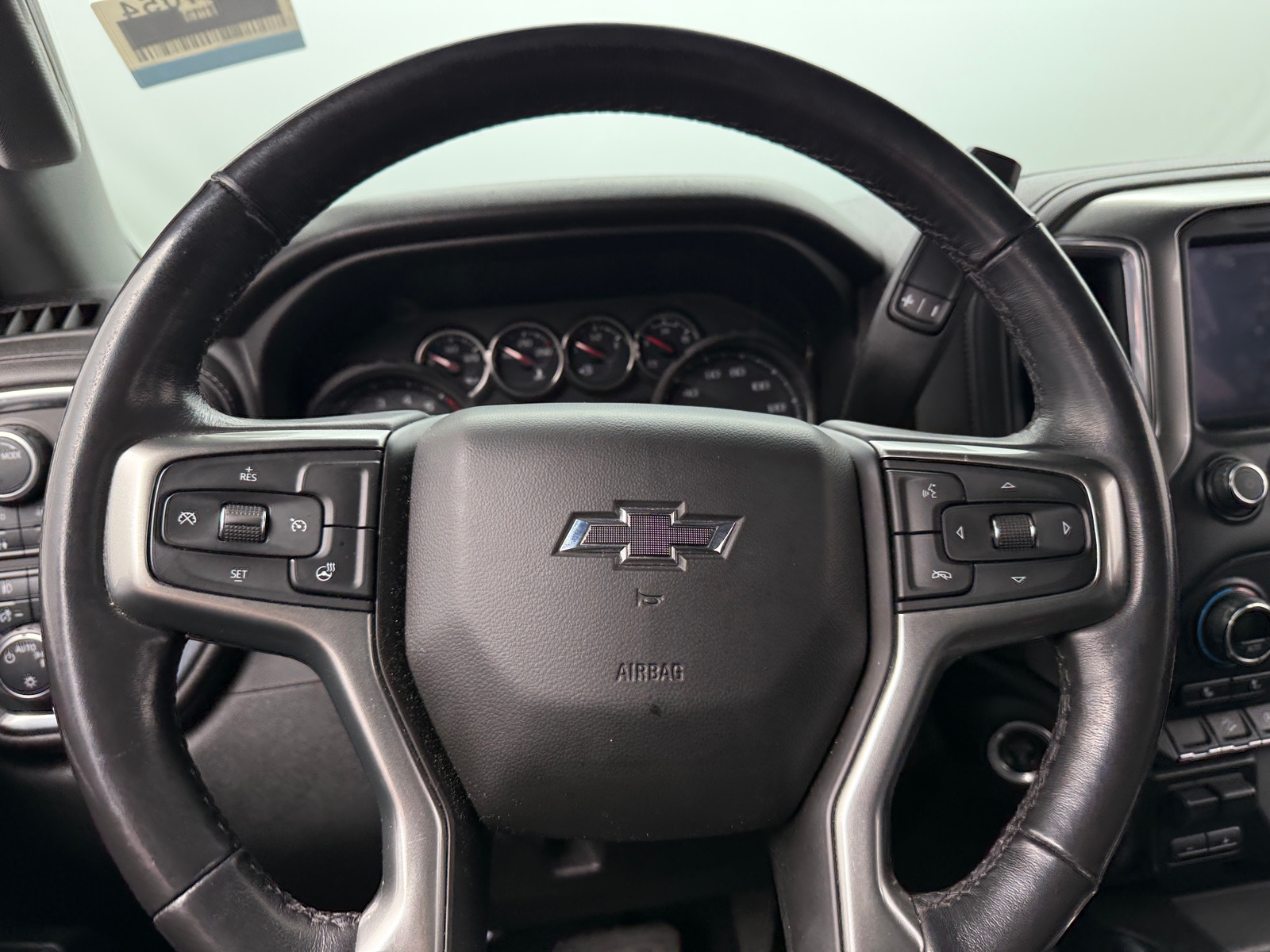 Thumbnail: 2021 Chevrolet Silverado 1500 - 4