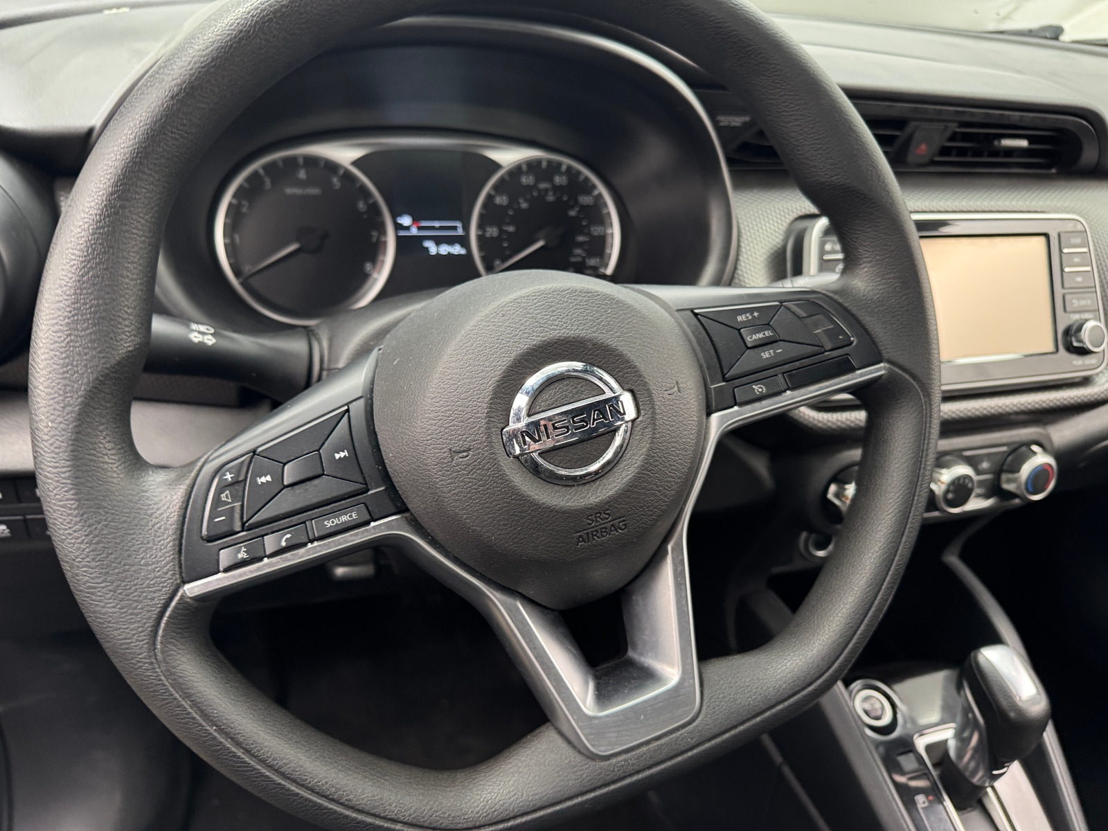 Thumbnail: 2020 Nissan Kicks - 5