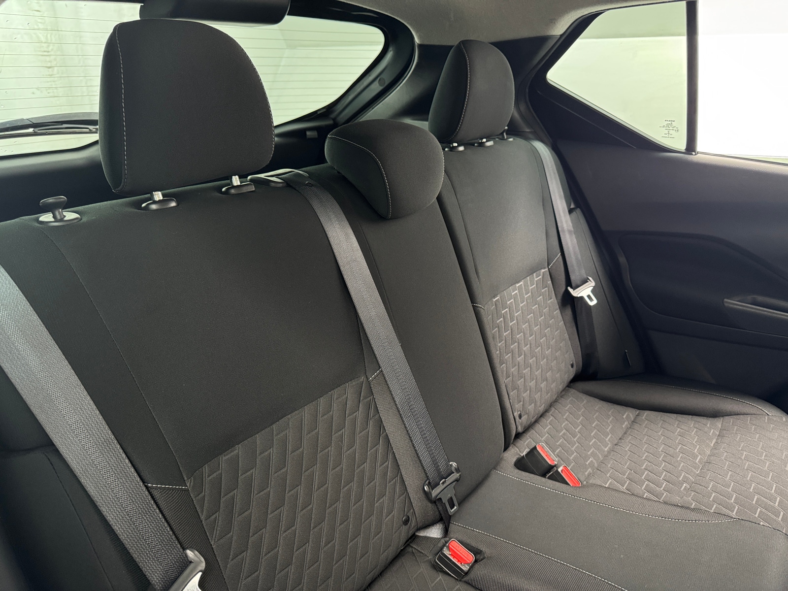 Thumbnail: 2021 Nissan Kicks - 6