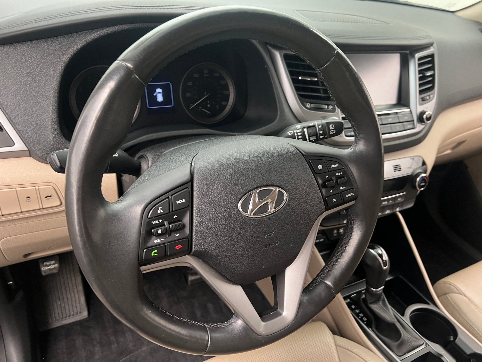 Thumbnail: 2018 Hyundai Tucson - 4