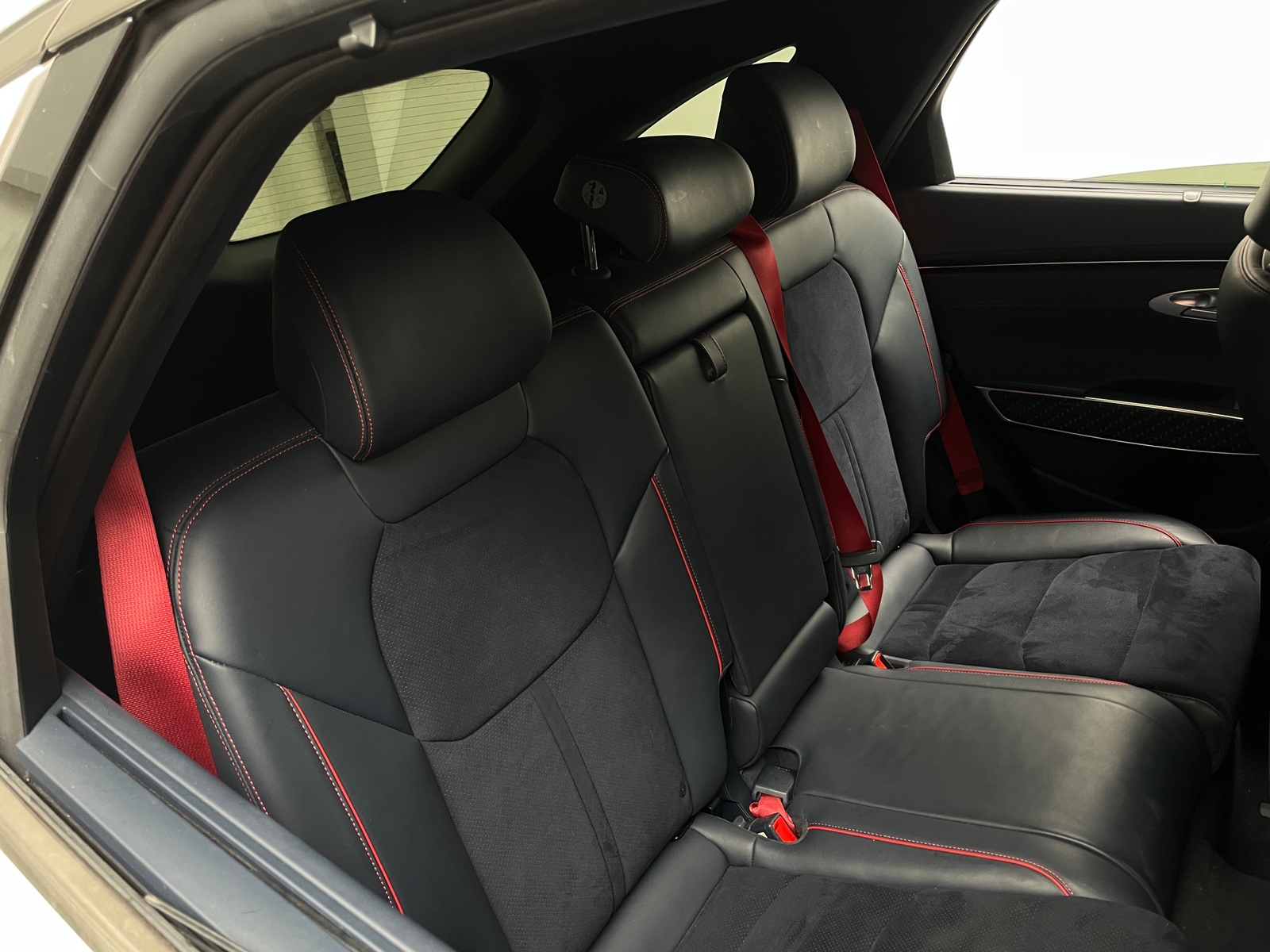 Thumbnail: 2022 Genesis GV70 - 5