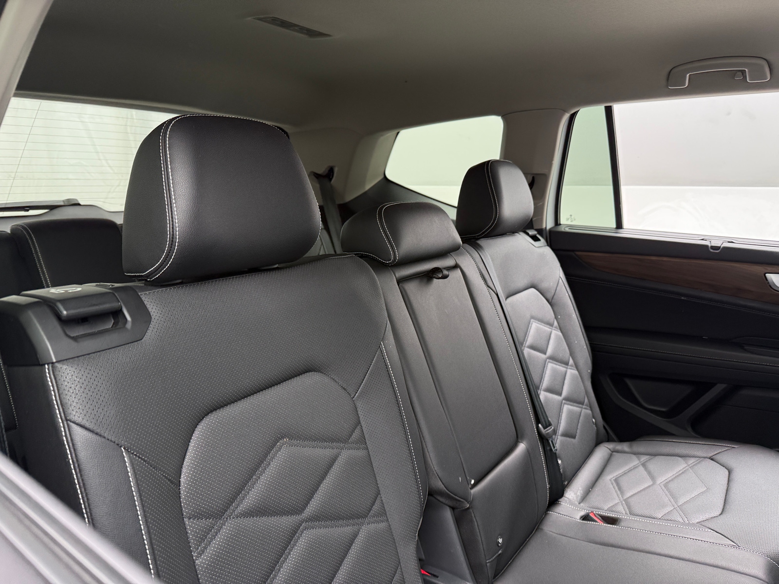 Thumbnail: 2025 Volkswagen Atlas - 5