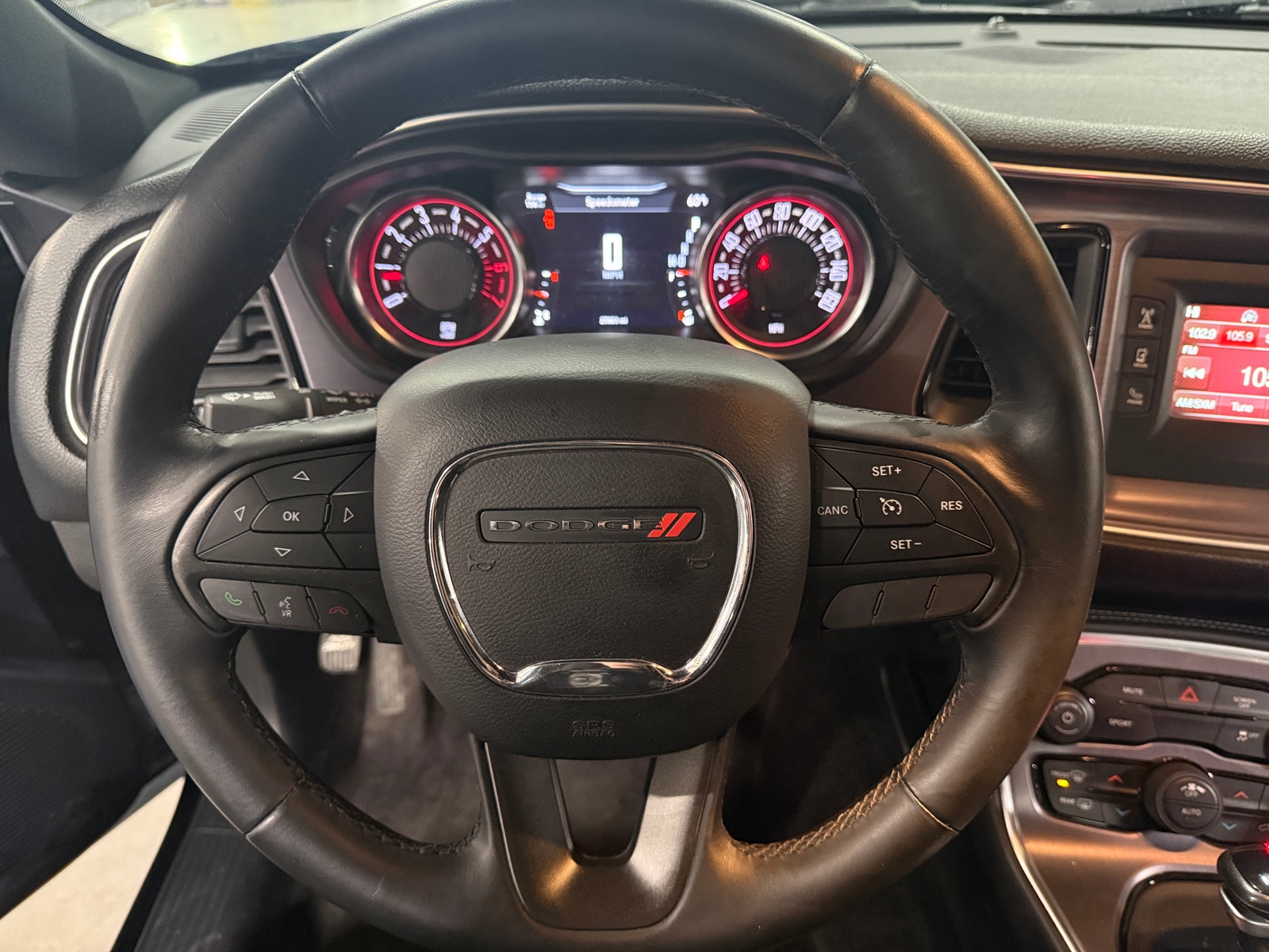 Thumbnail: 2017 Dodge Challenger - 4