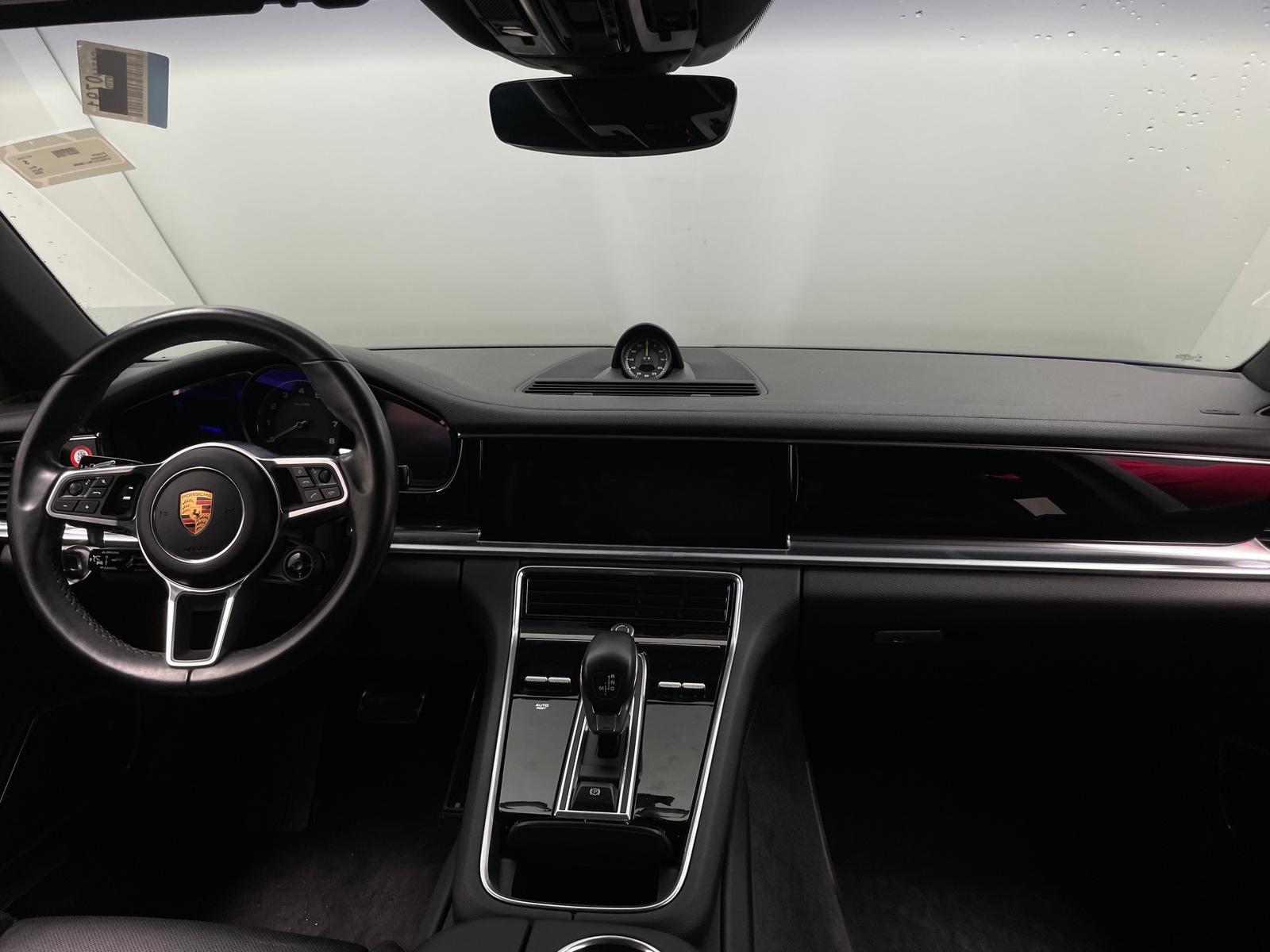 Thumbnail: 2020 Porsche Panamera - 3