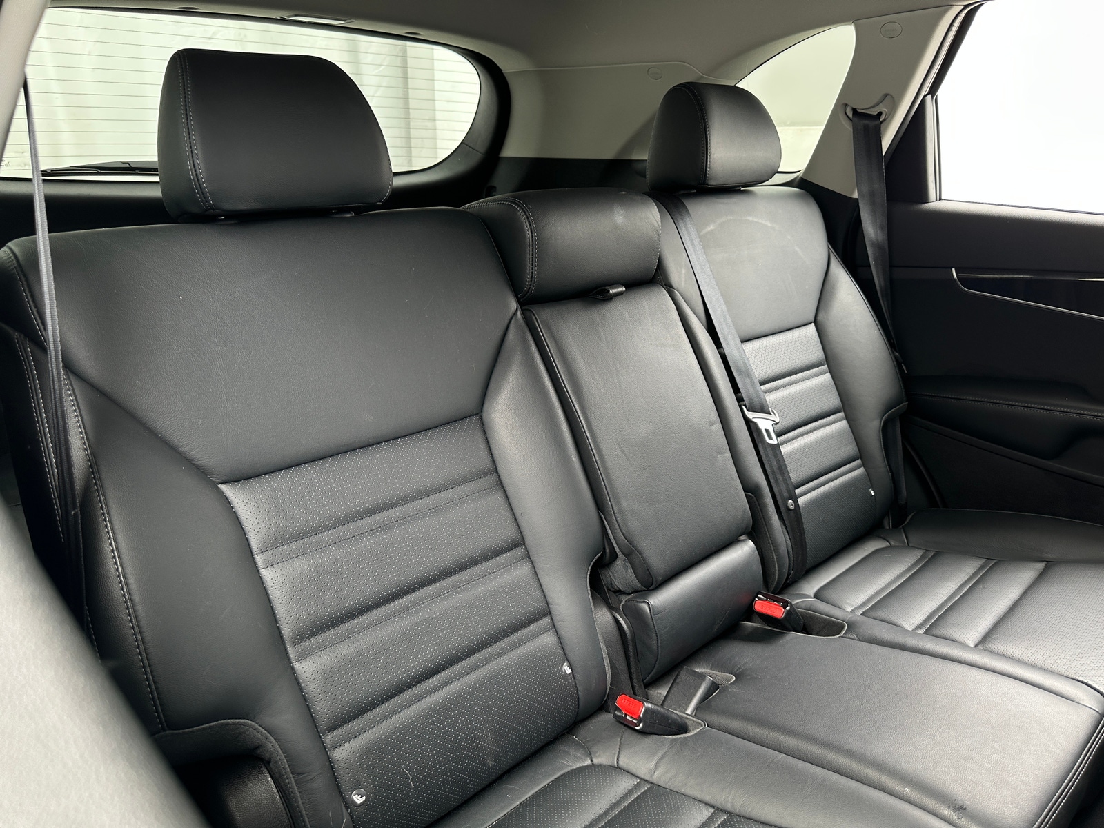 Thumbnail: 2016 Kia Sorento - 5