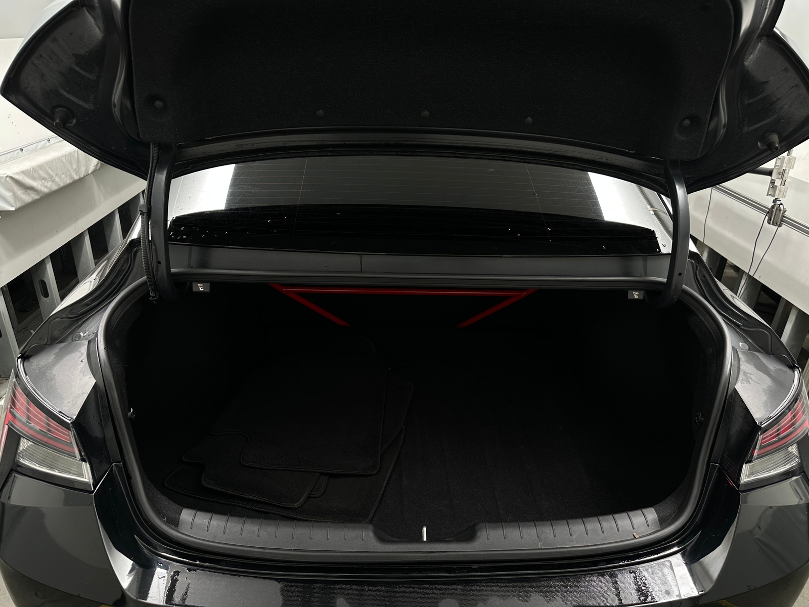 Thumbnail: 2023 Hyundai Elantra - 6